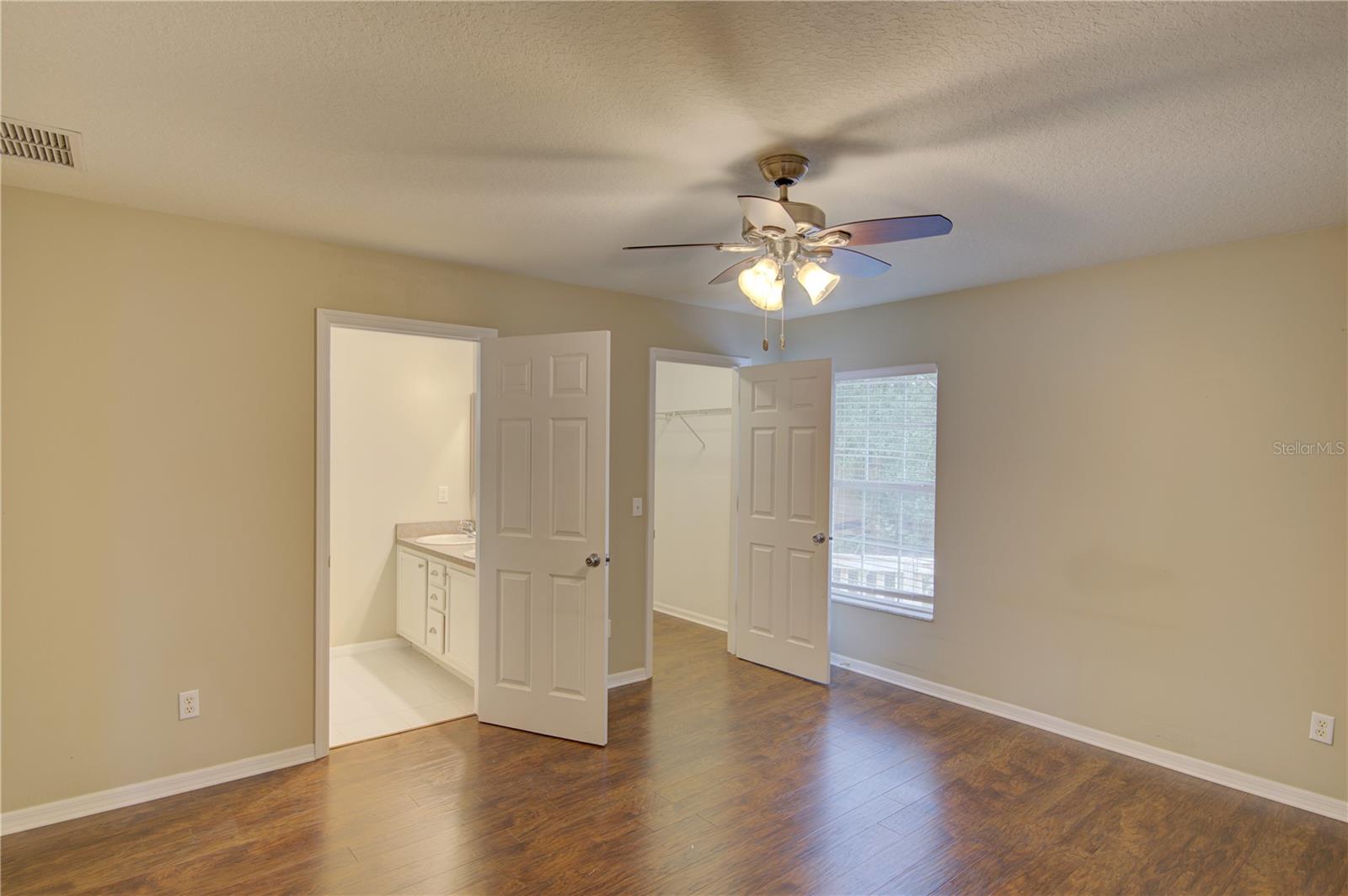 1360 Chris Ave Property Photo 19