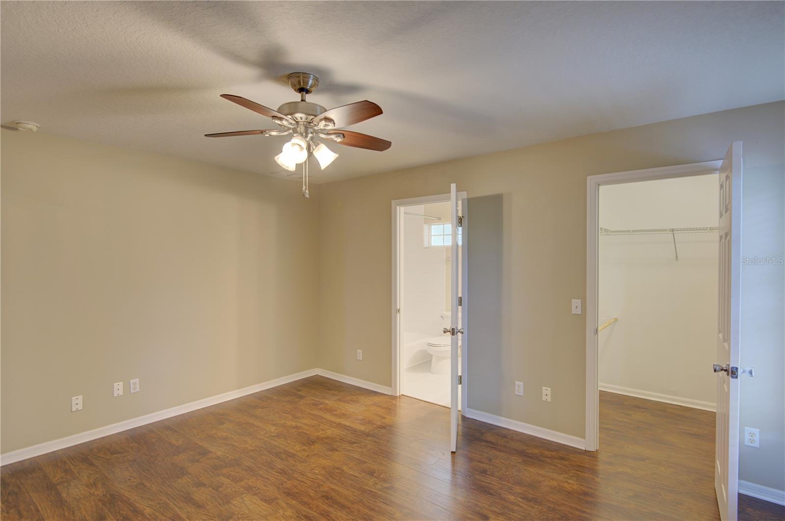 1360 Chris Ave Property Photo 20