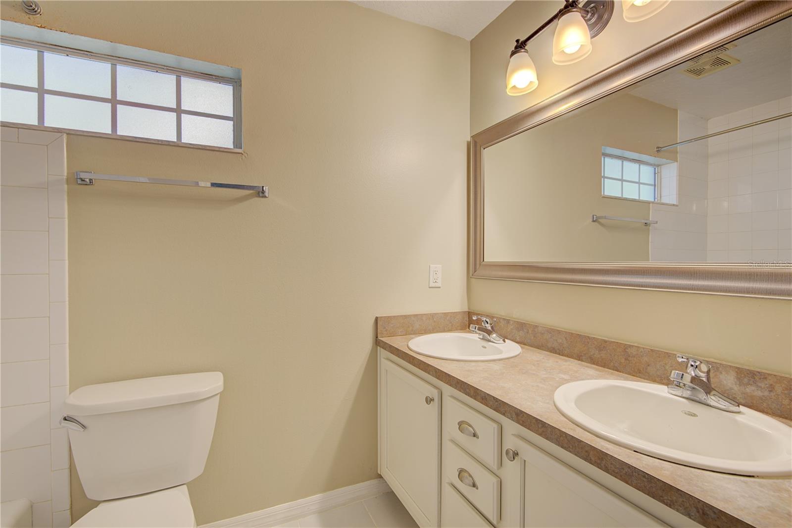 1360 Chris Ave Property Photo 21