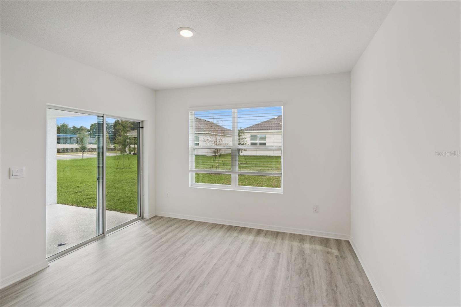 1336 Bear Hammock Dr Property Photo 5