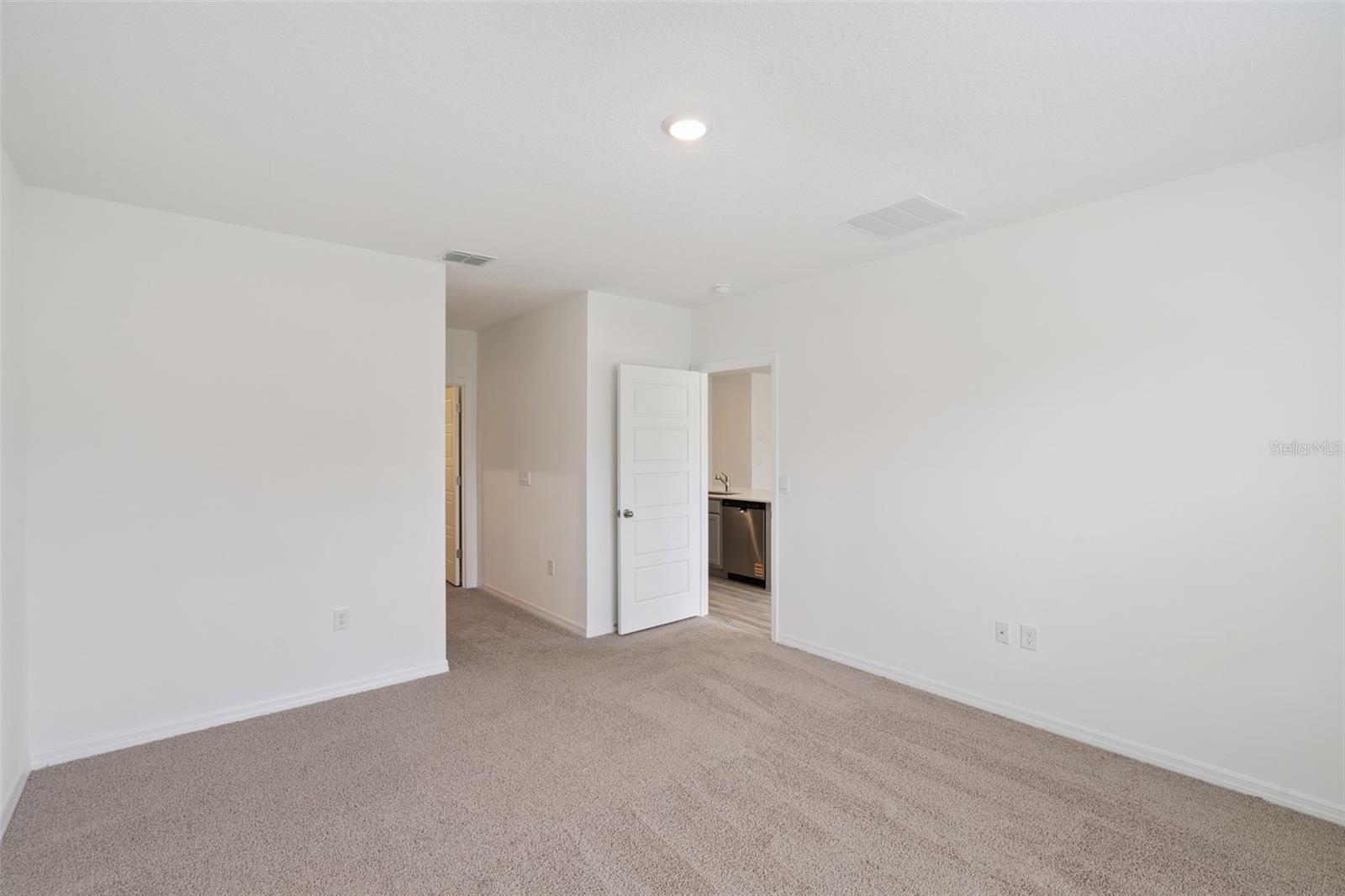 1336 Bear Hammock Dr Property Photo 10