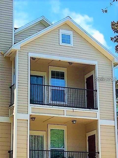 2015 Erving Cir #304 Property Photo 2