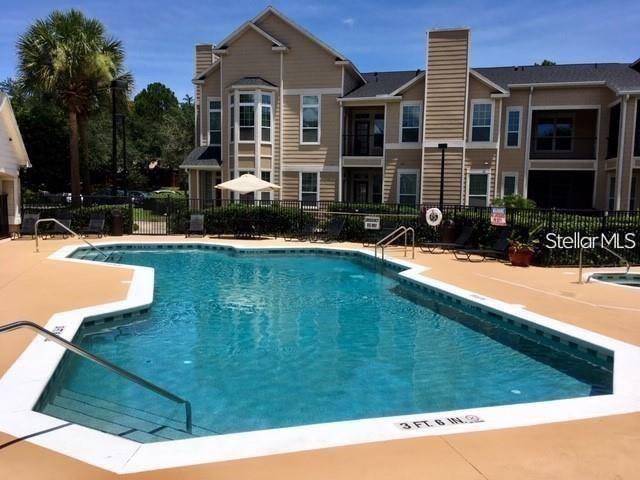 2015 Erving Cir #304 Property Photo 4