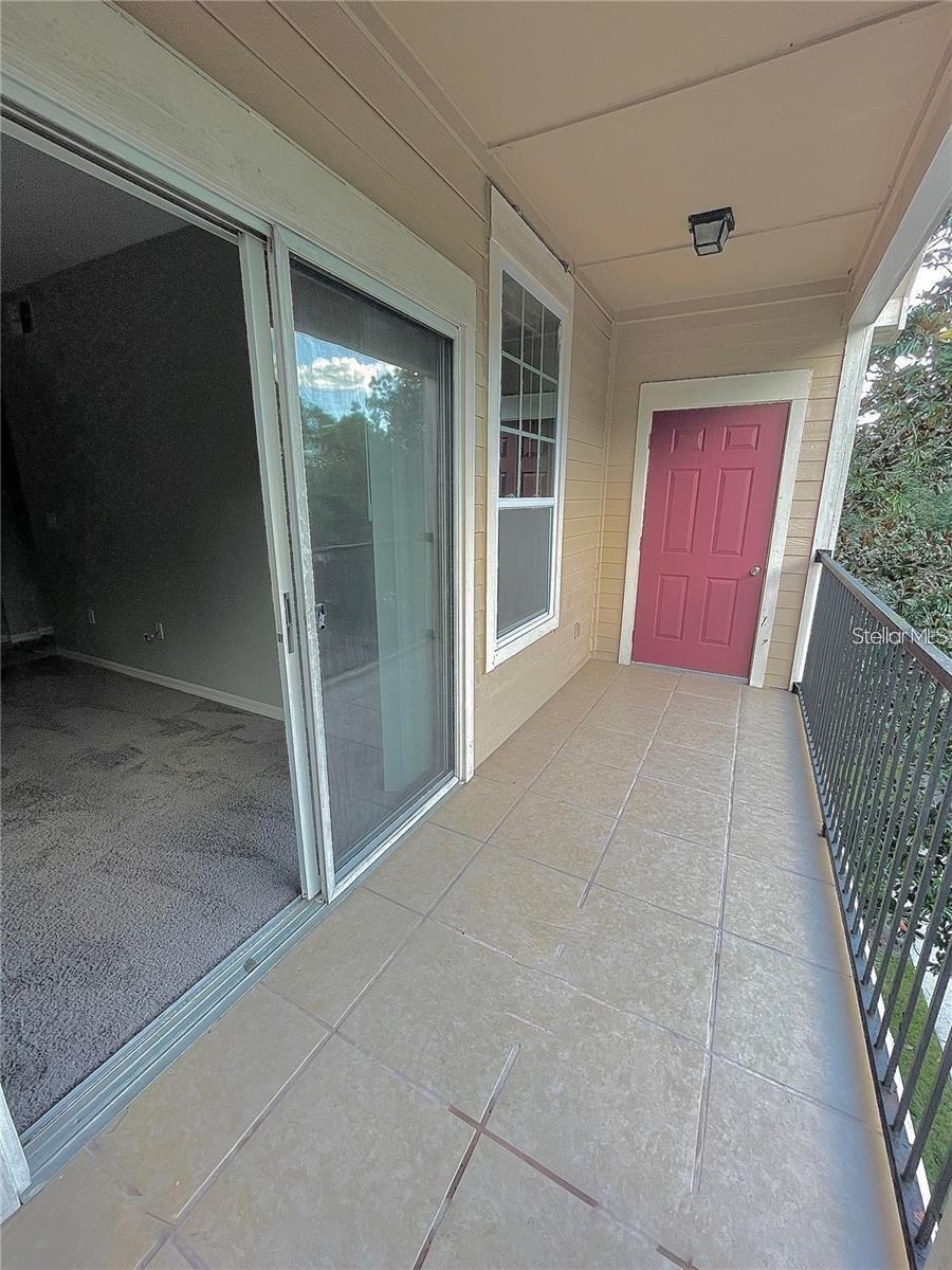 2015 Erving Cir #304 Property Photo 8