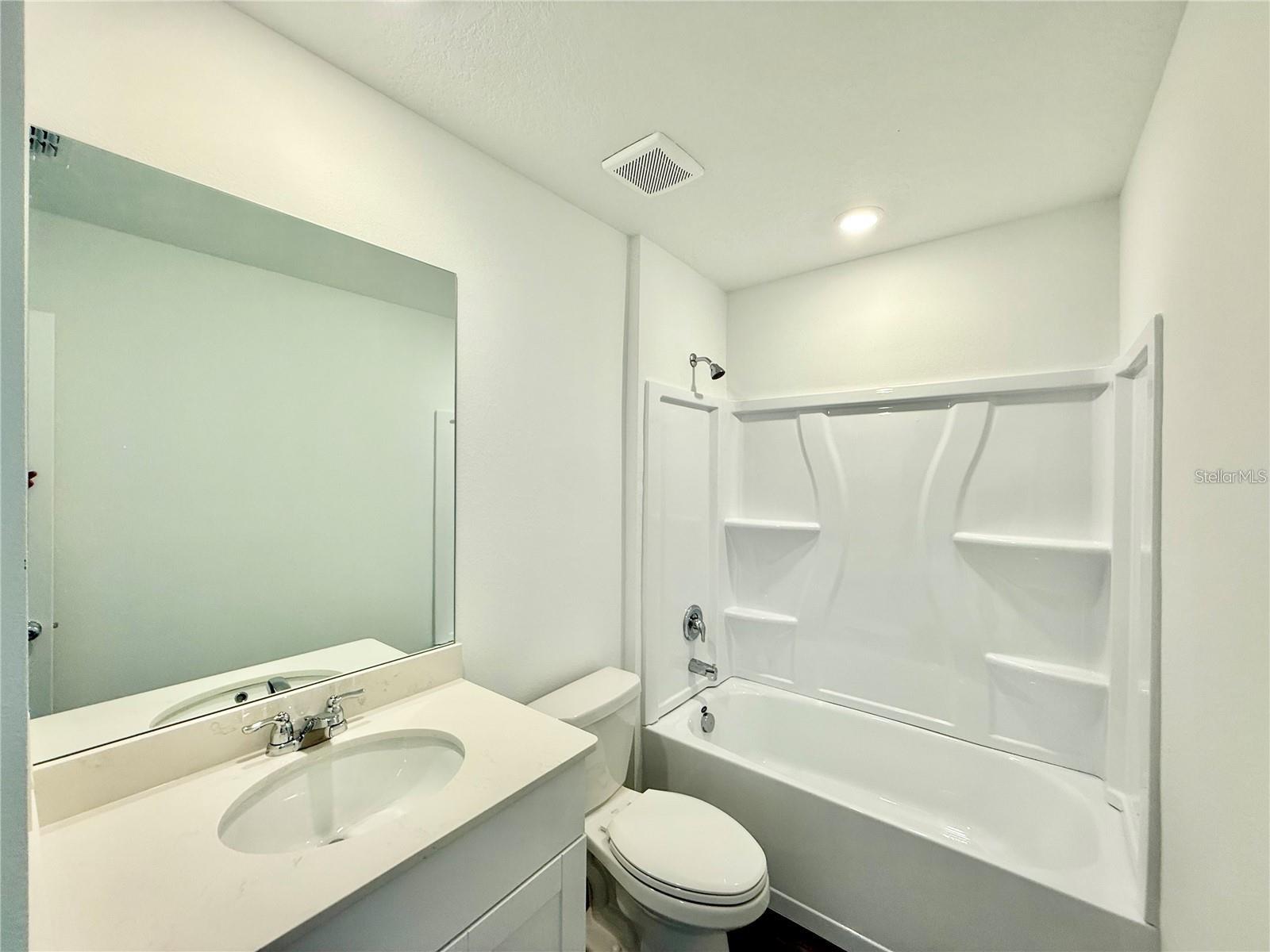 3783 Ne 30th Ter Property Photo 16