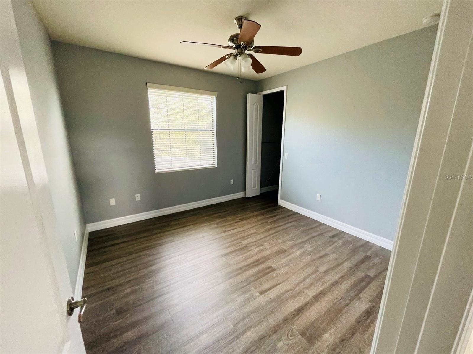 10802 Willow Ridge Loop Property Photo 13
