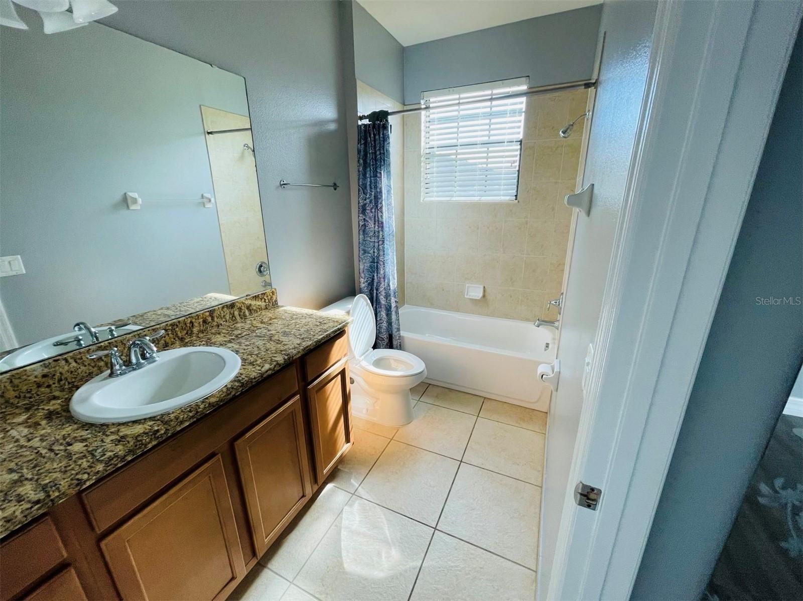 10802 Willow Ridge Loop Property Photo 16