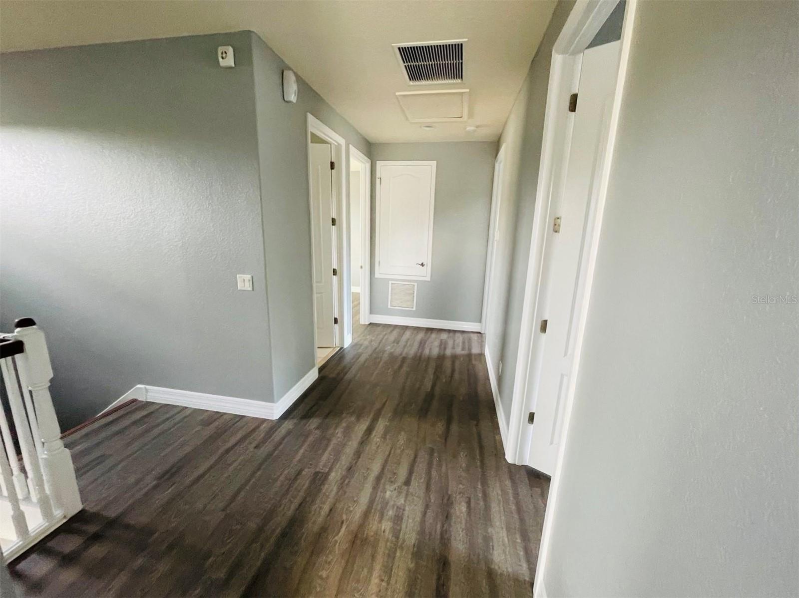 10802 Willow Ridge Loop Property Photo 18