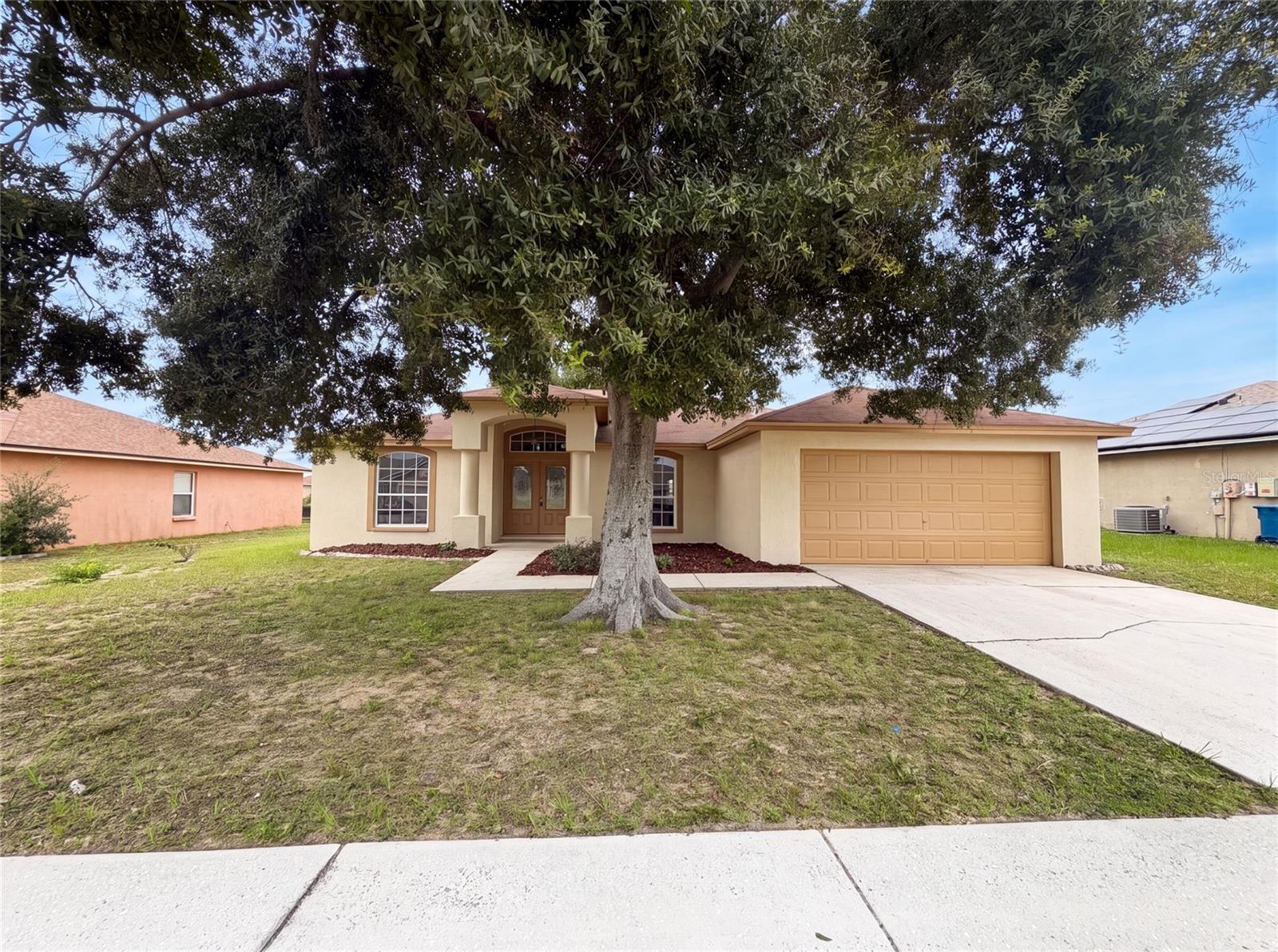 1038 Highland Crest Cir Property Photo 1