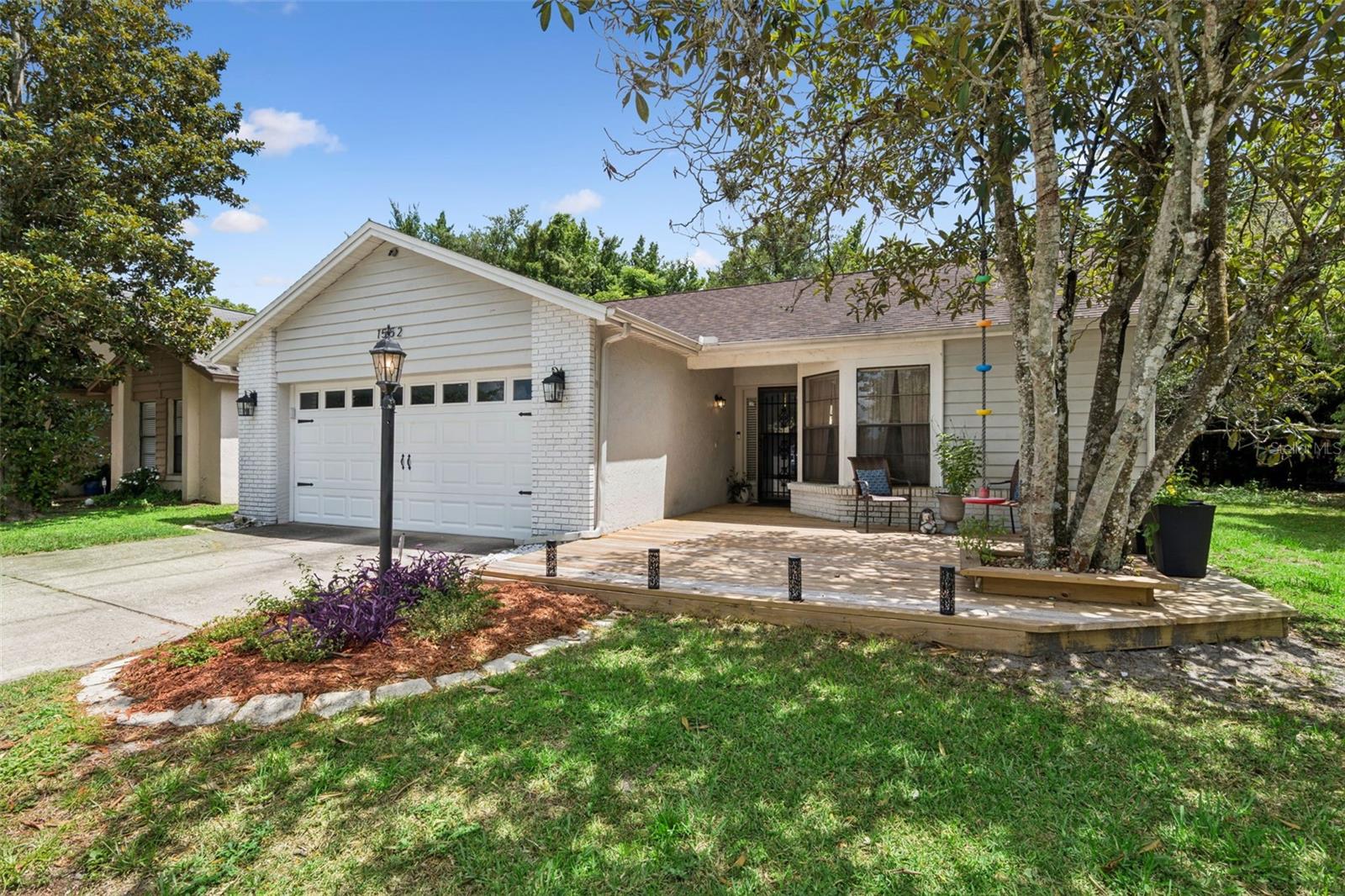 1552 COUGAR CT