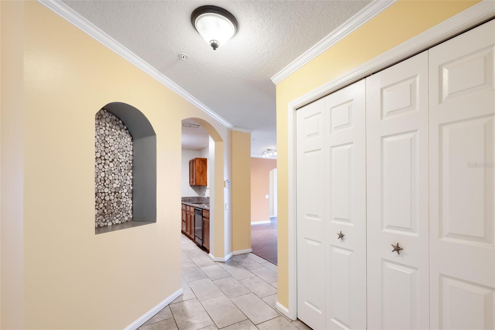 3930 Southpointe Dr #213 Property Photo 2