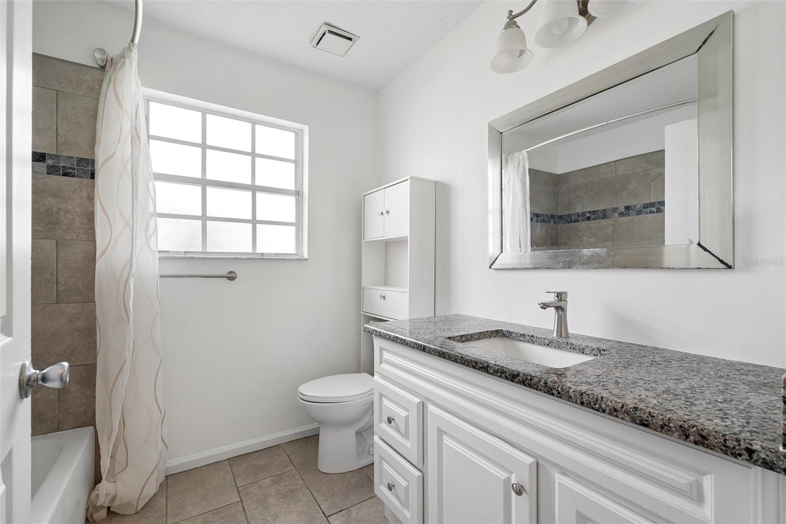 3930 Southpointe Dr #213 Property Photo 20