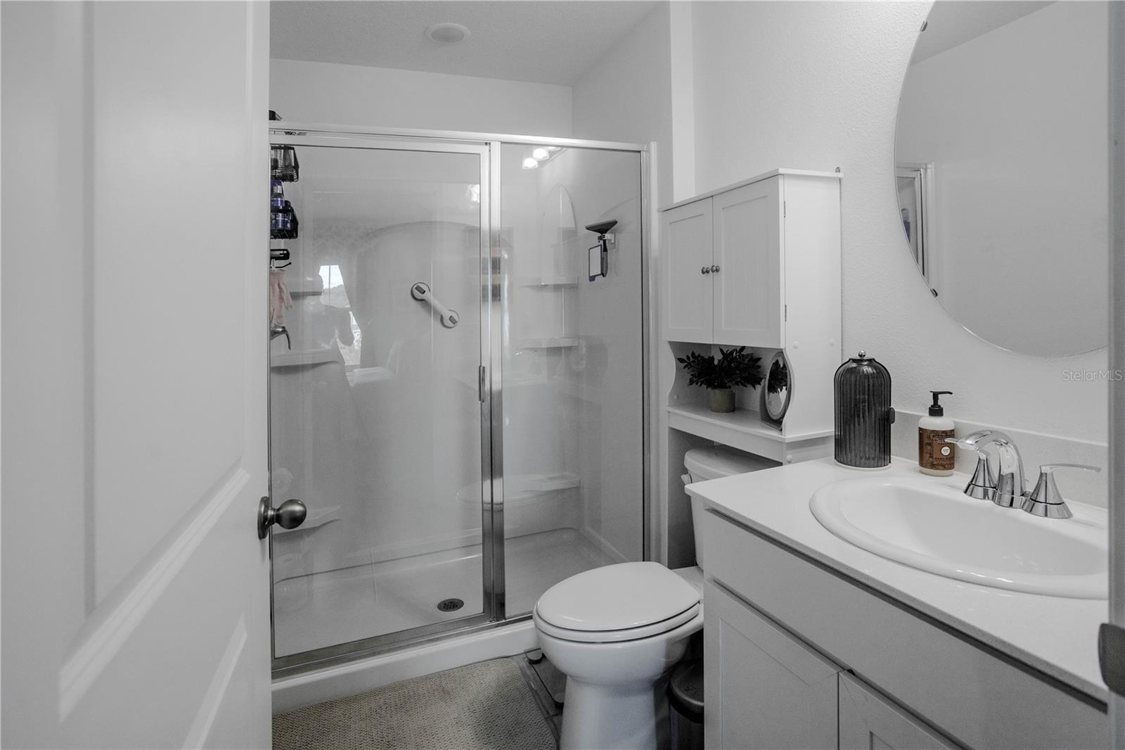 643 Belgrove St Property Photo 13