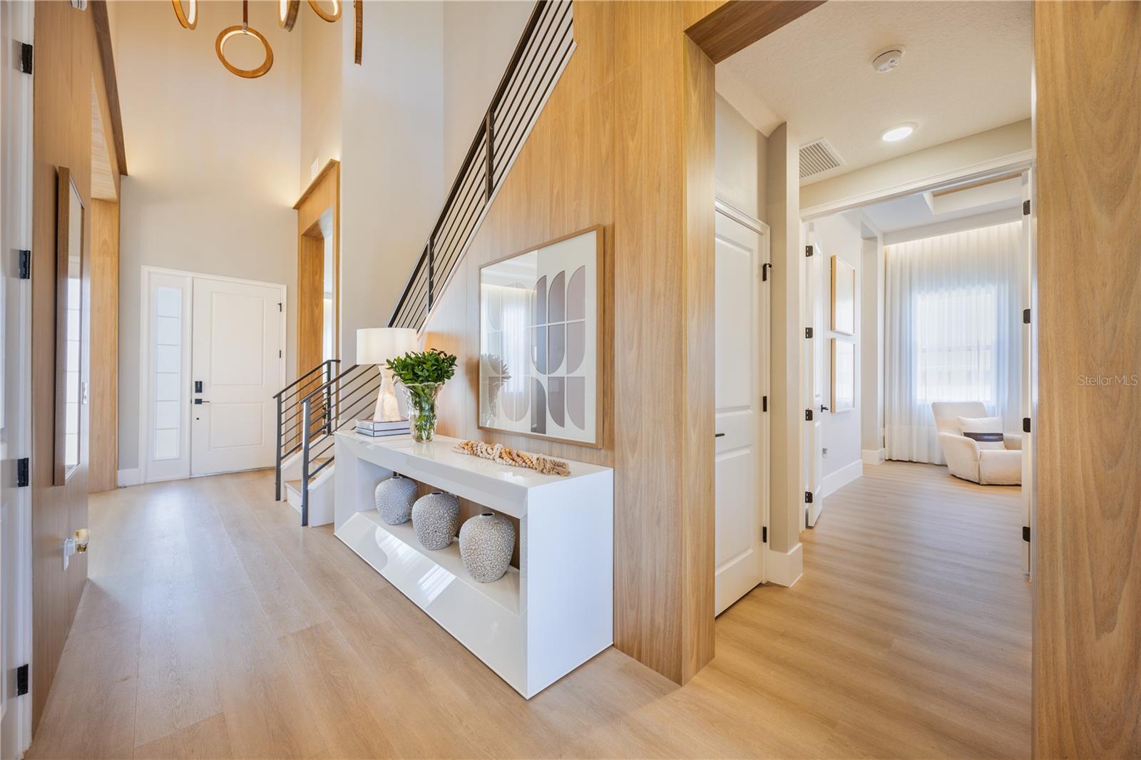 16077 Barkly Ridge Ct Property Photo 3