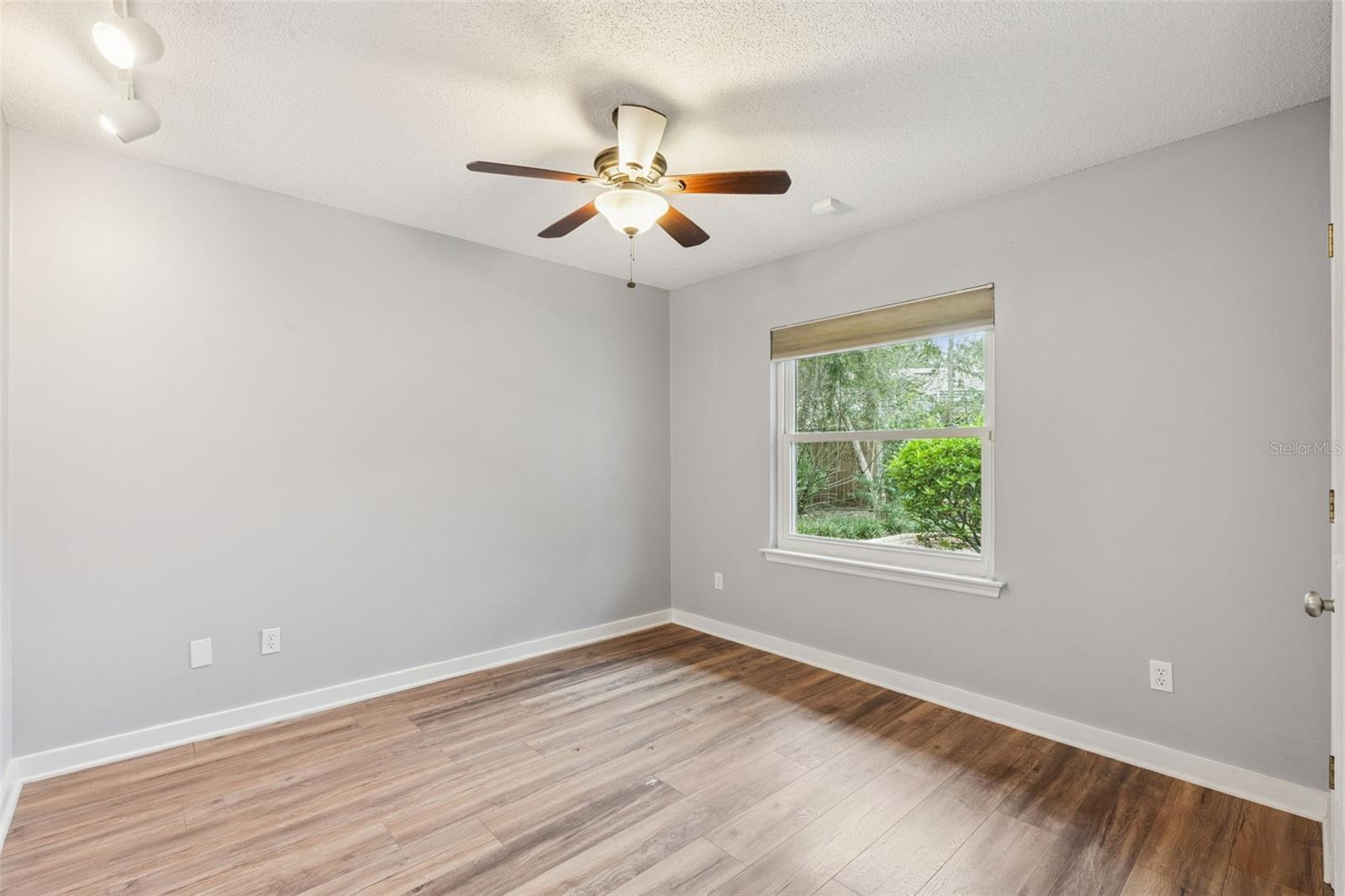 4507 Winderwood Cir Property Photo 21