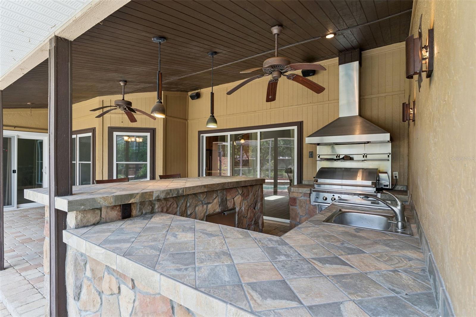 4507 Winderwood Cir Property Photo 35