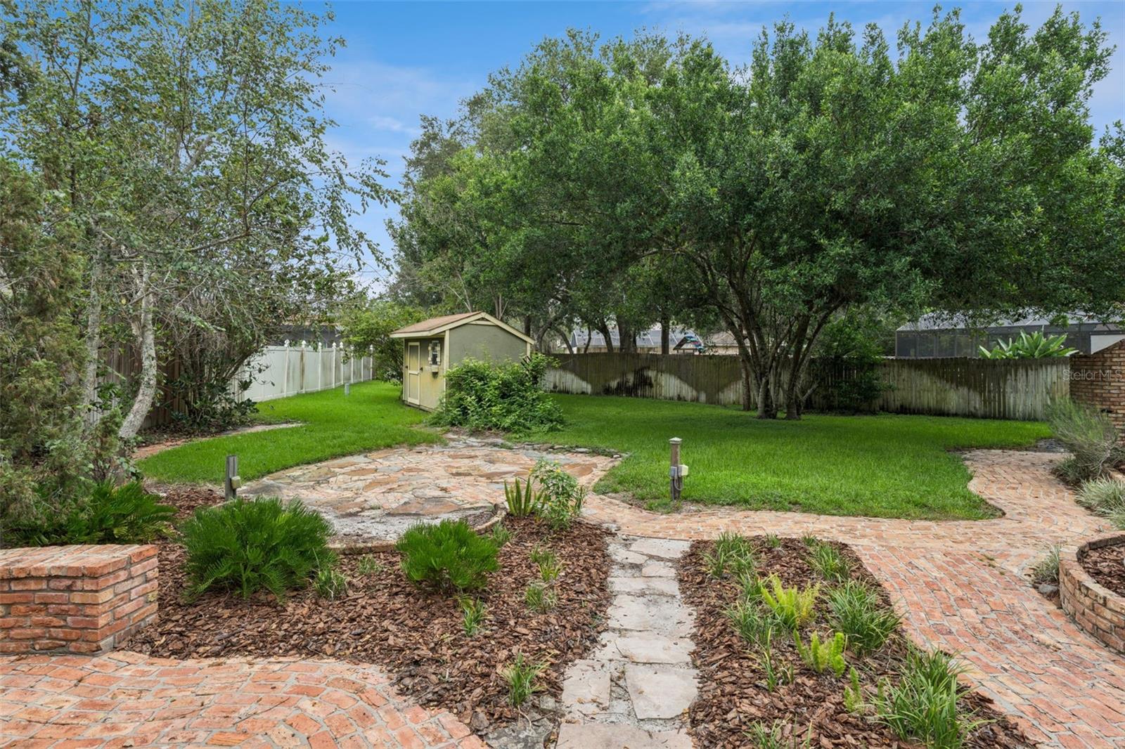 4507 Winderwood Cir Property Photo 42