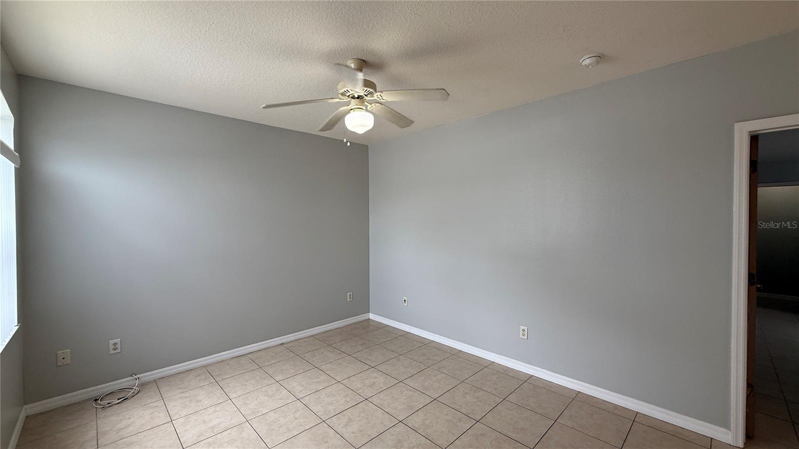 627 Orchid Dr Property Photo 6