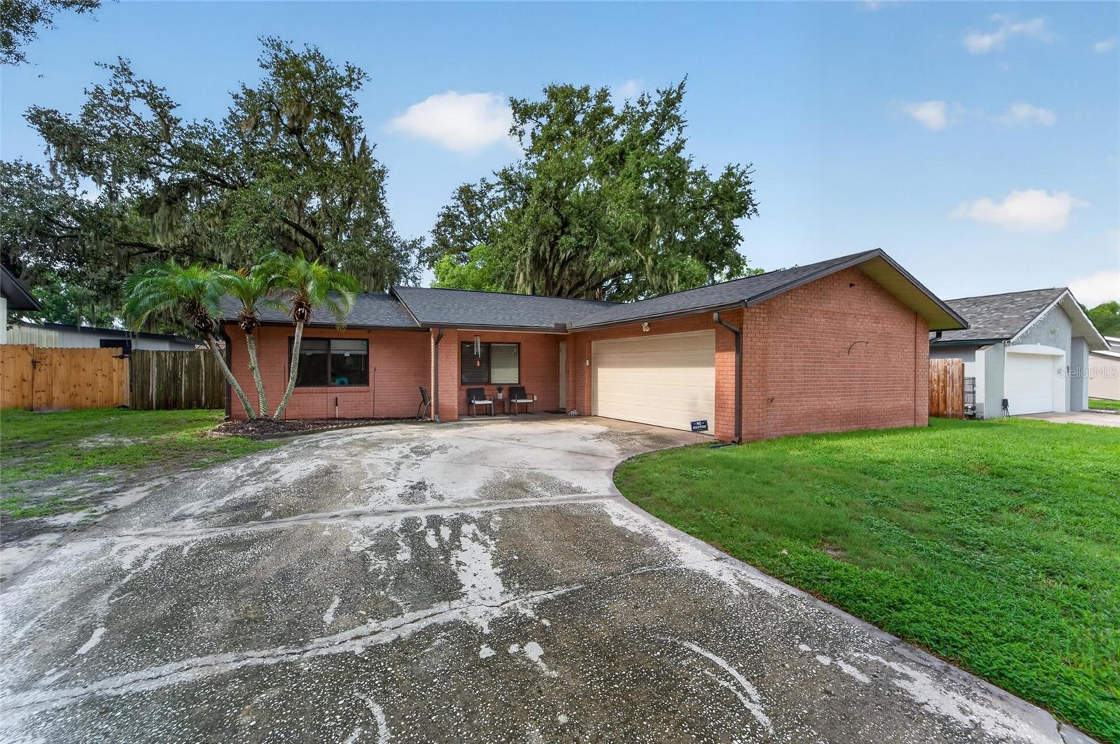 3721 Coppertree Cir Property Photo 1