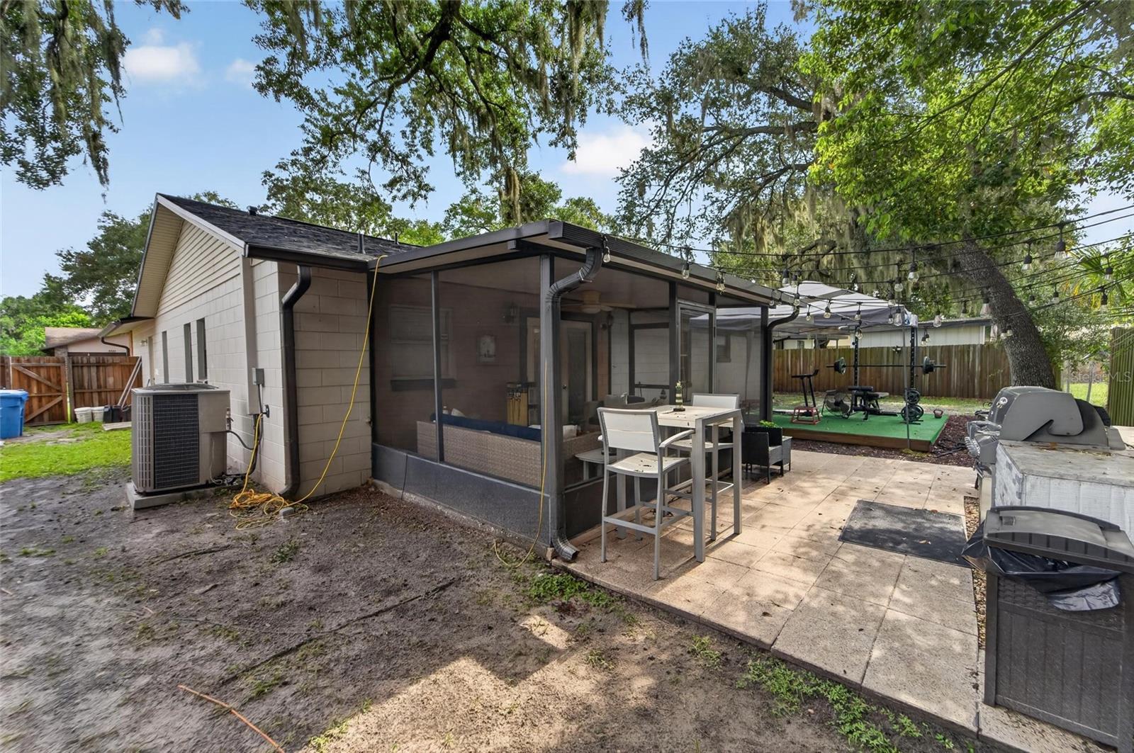 3721 Coppertree Cir Property Photo 32