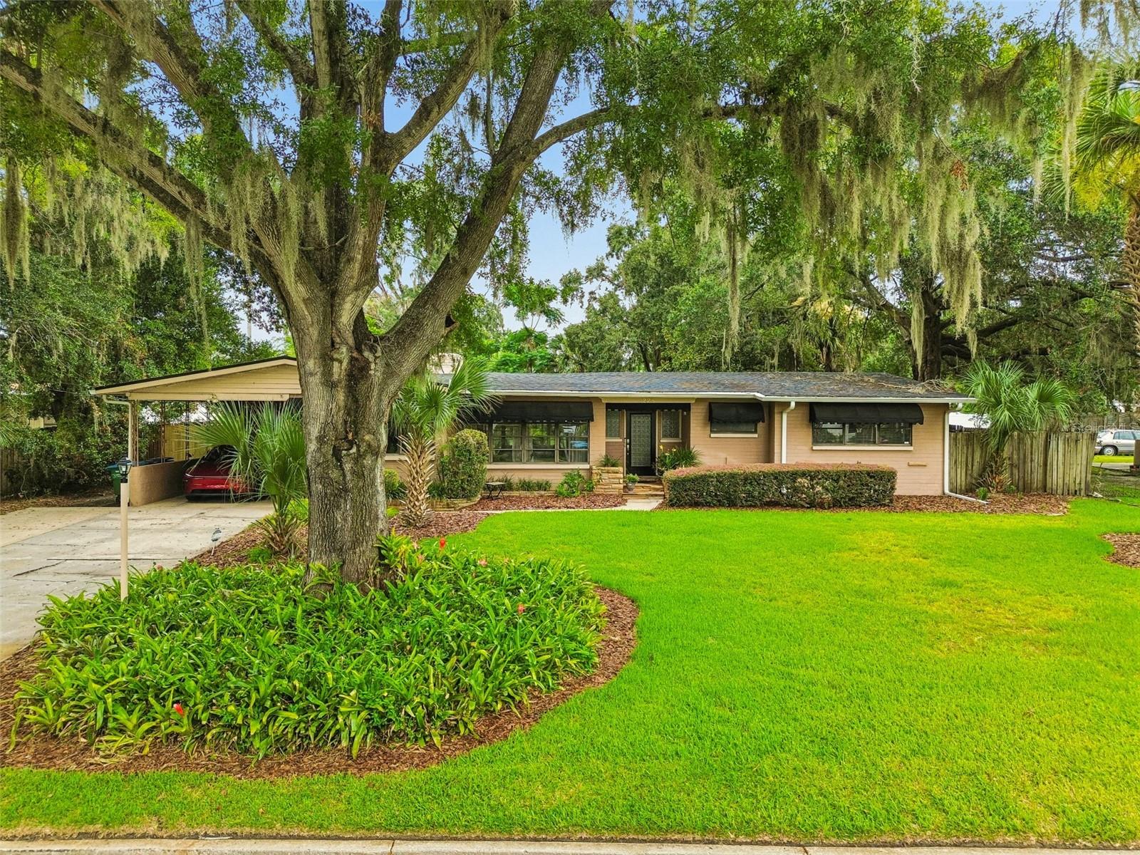 228 RIPPLING LN Property Photo 1