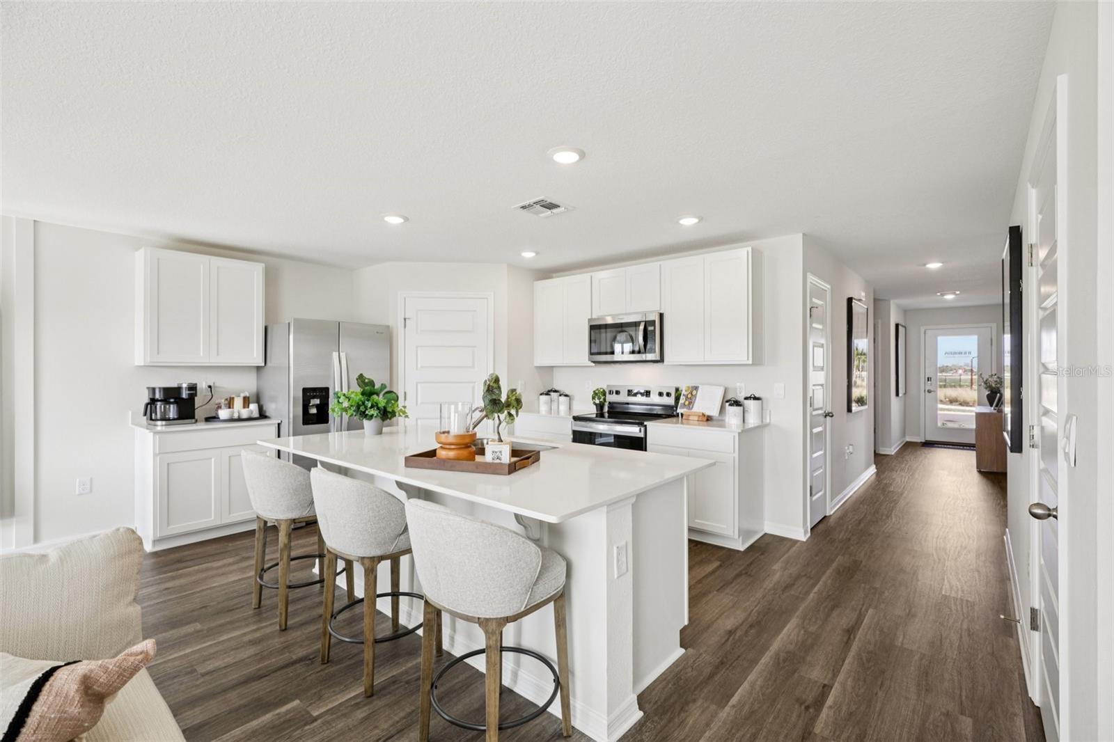 765 Greenway Blvd Property Photo 13