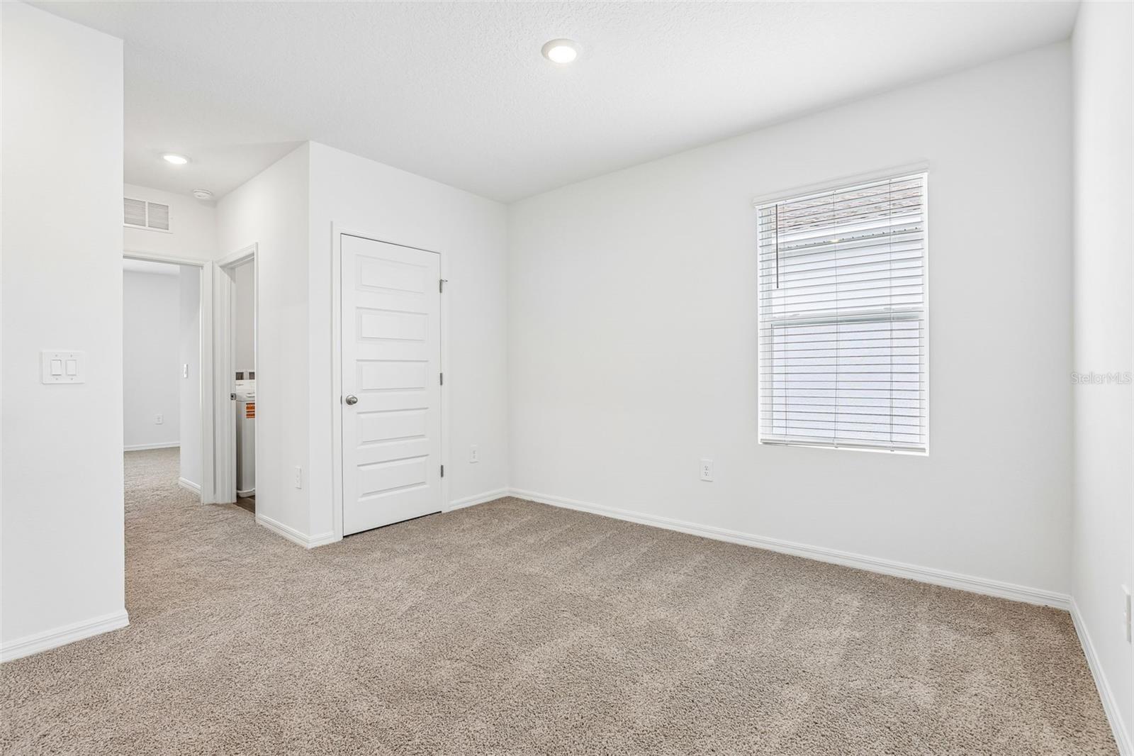 4007 Limeklin Loop Property Photo 21