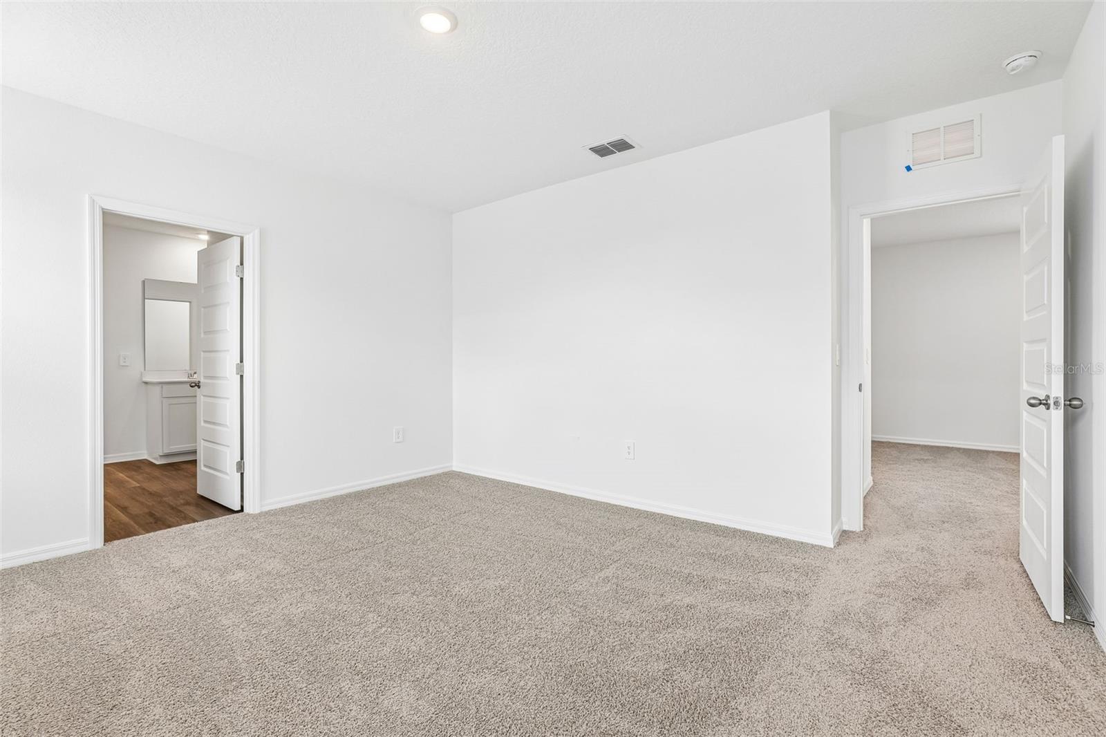 4007 Limeklin Loop Property Photo 23
