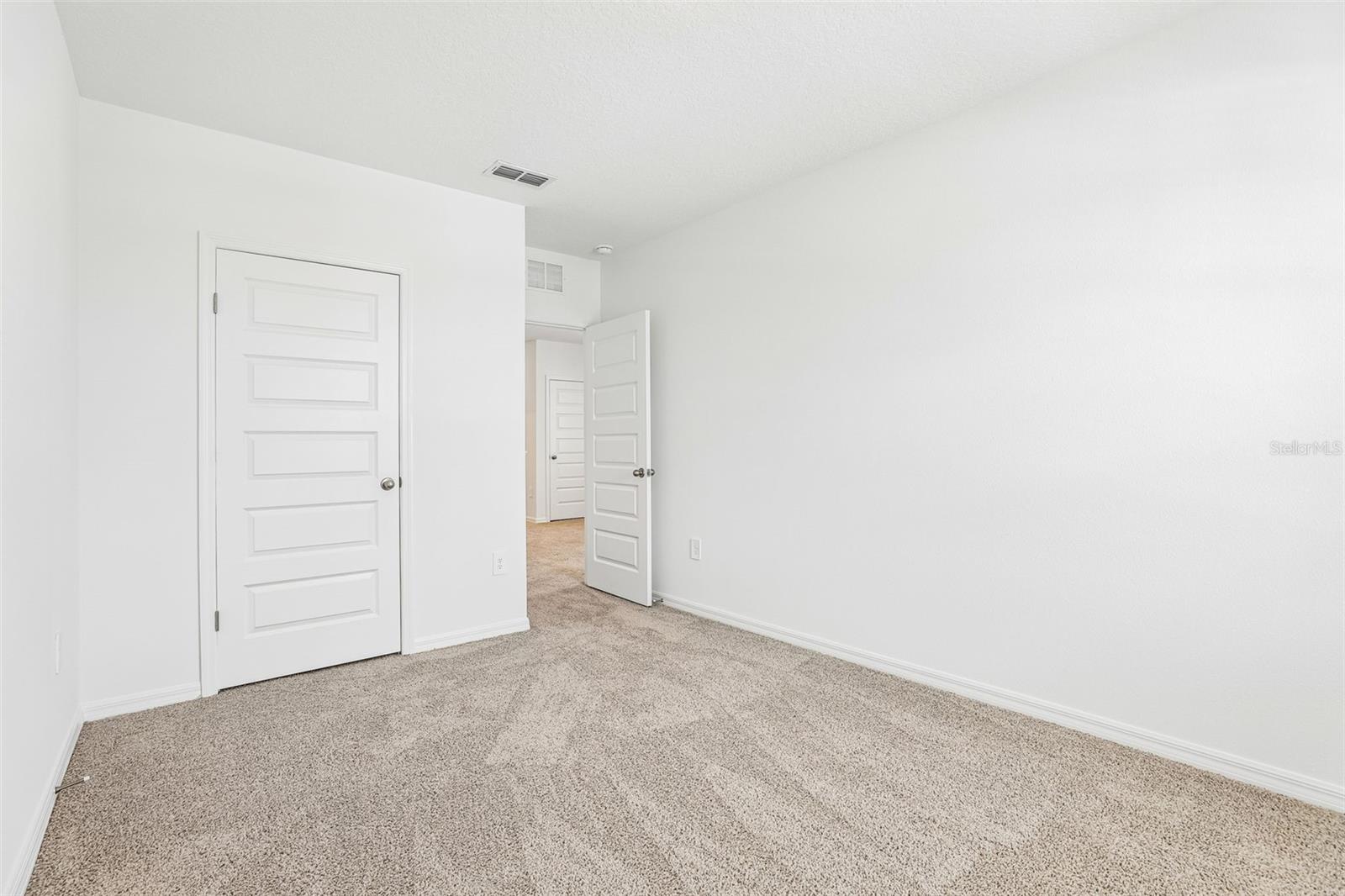 4007 Limeklin Loop Property Photo 31