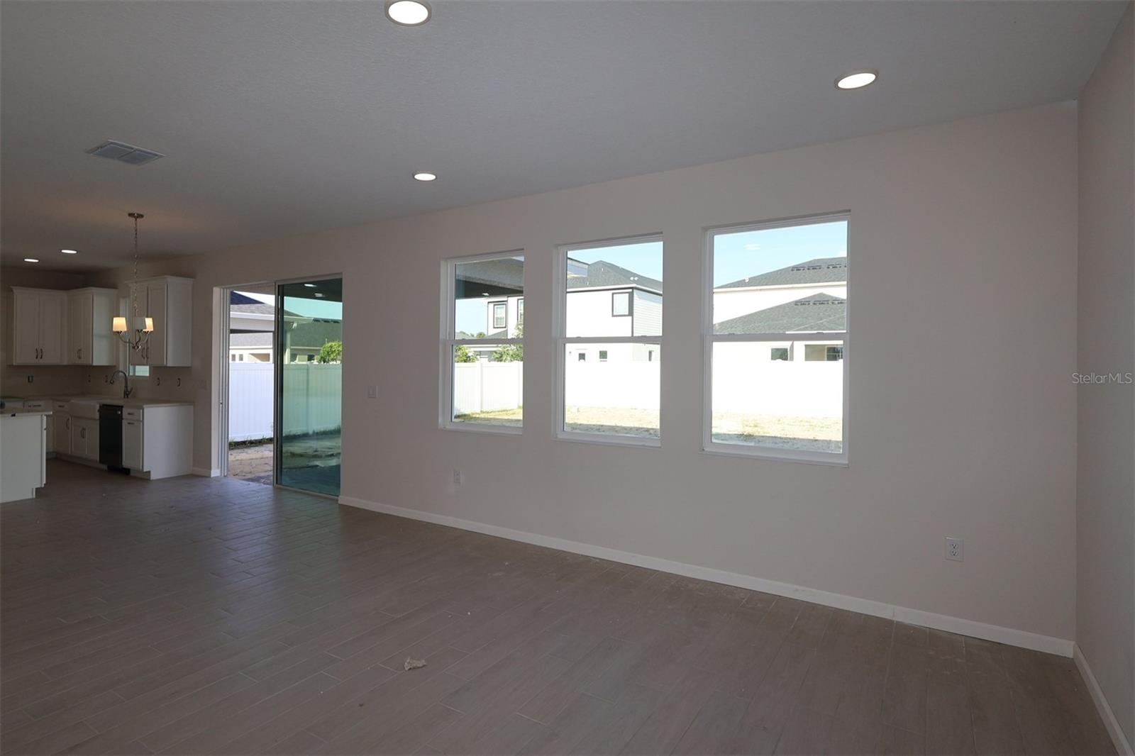 829 River Stone Trl Property Photo 5