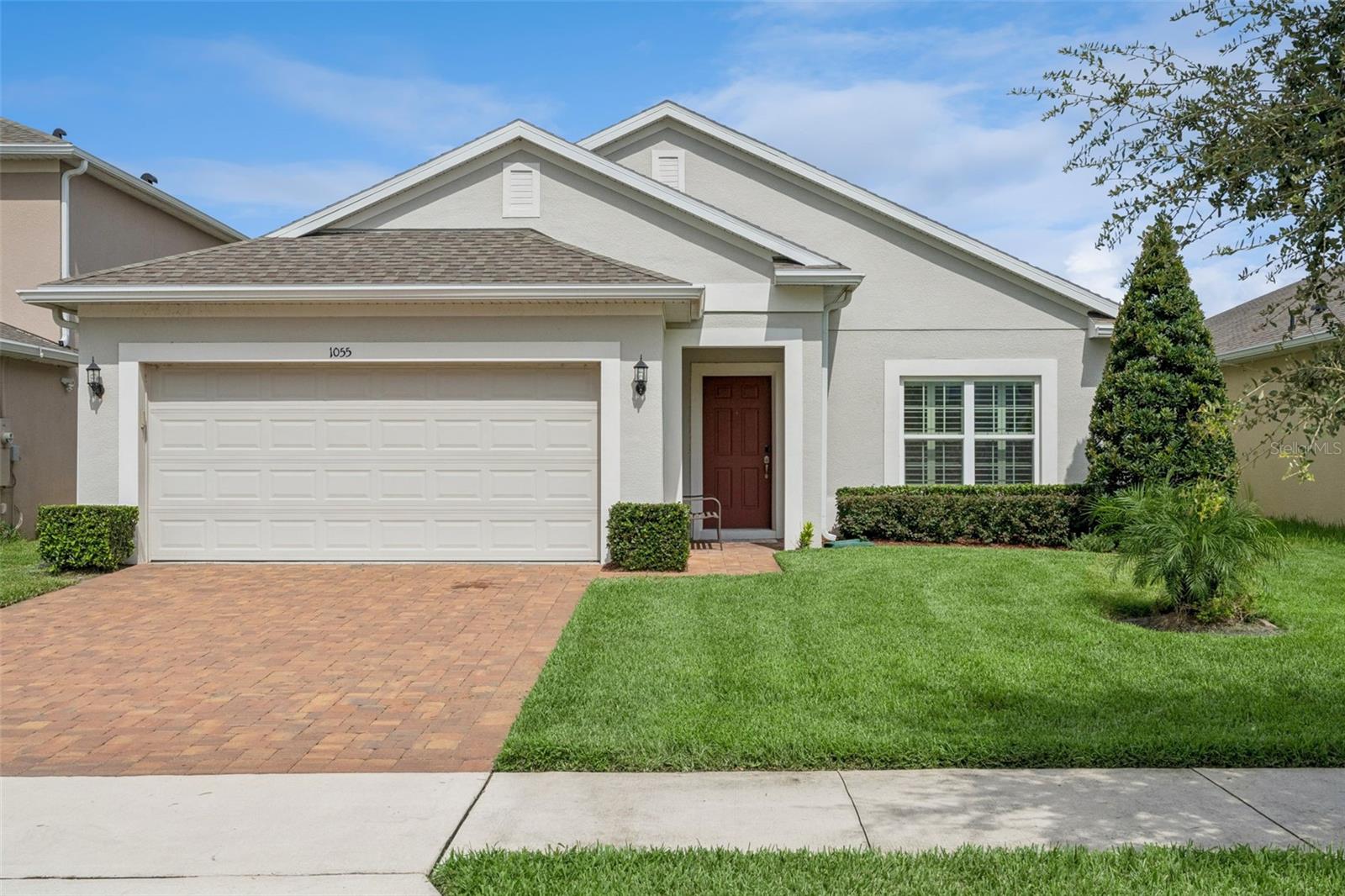 1055 Chase Austin Way Property Photo 1