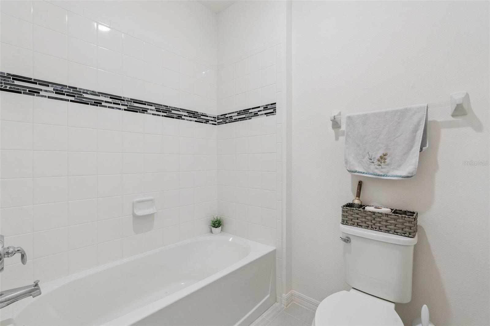 1055 Chase Austin Way Property Photo 17
