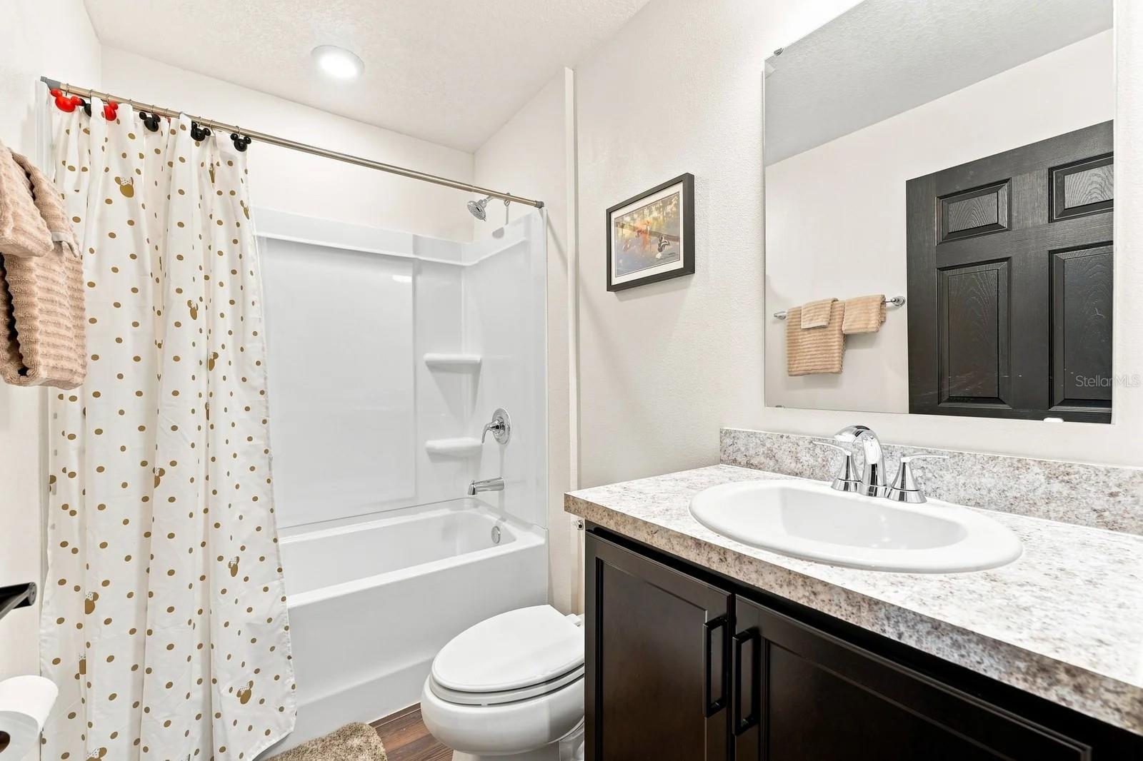 455 Overpool Ave Property Photo 14