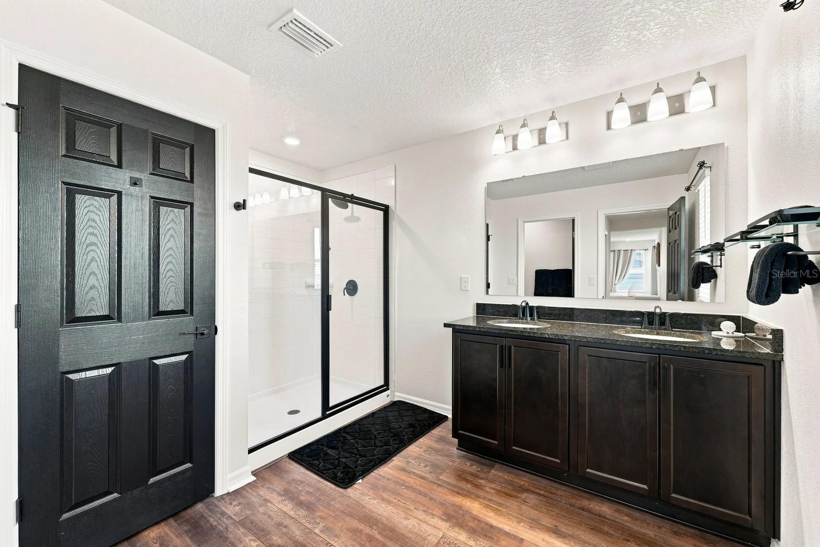455 Overpool Ave Property Photo 19