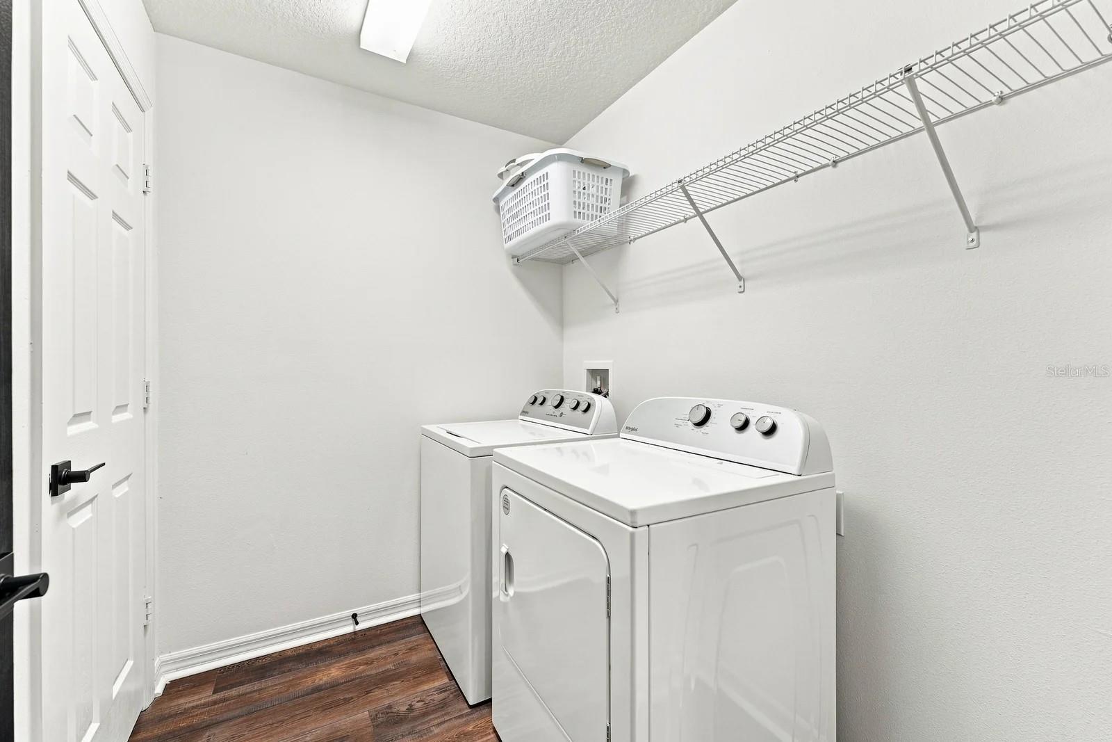 455 Overpool Ave Property Photo 20
