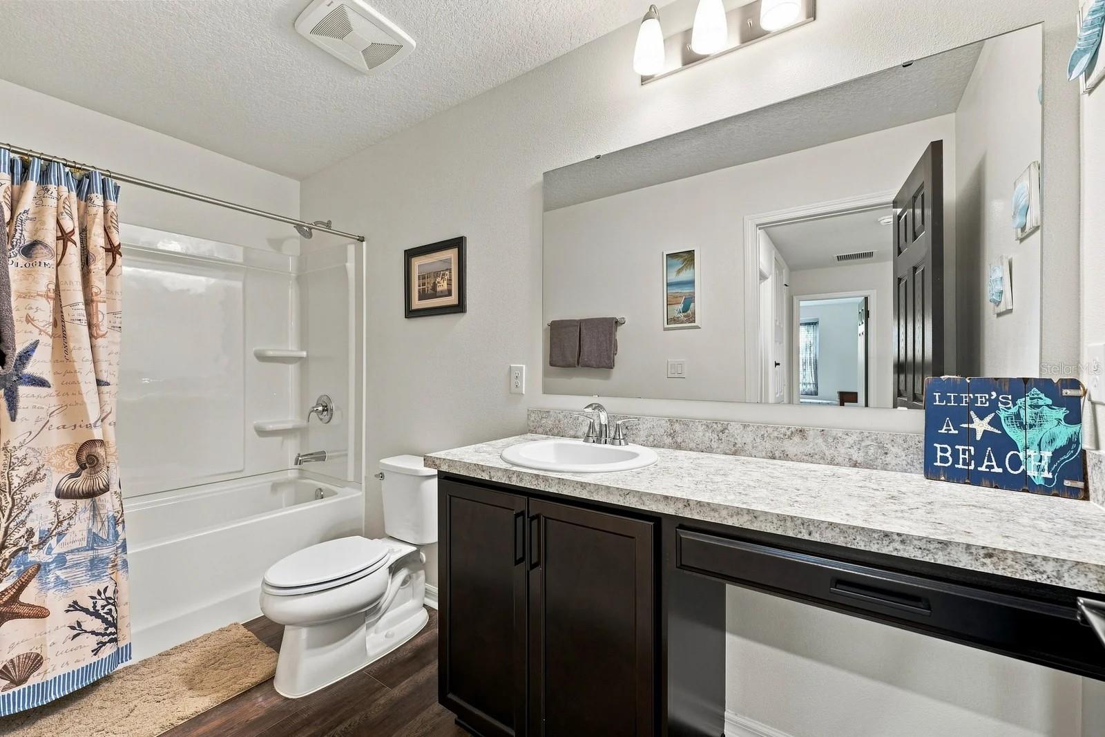 455 Overpool Ave Property Photo 22