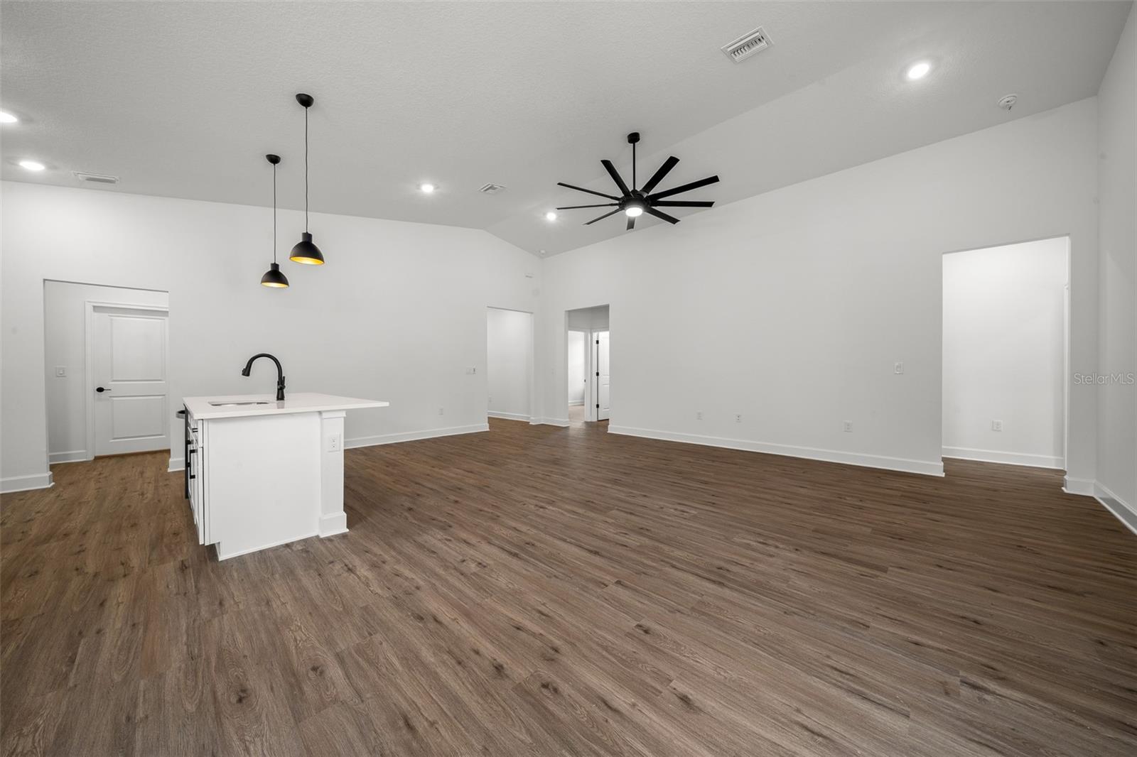 10153 Lynnhaven Rd Property Photo 12
