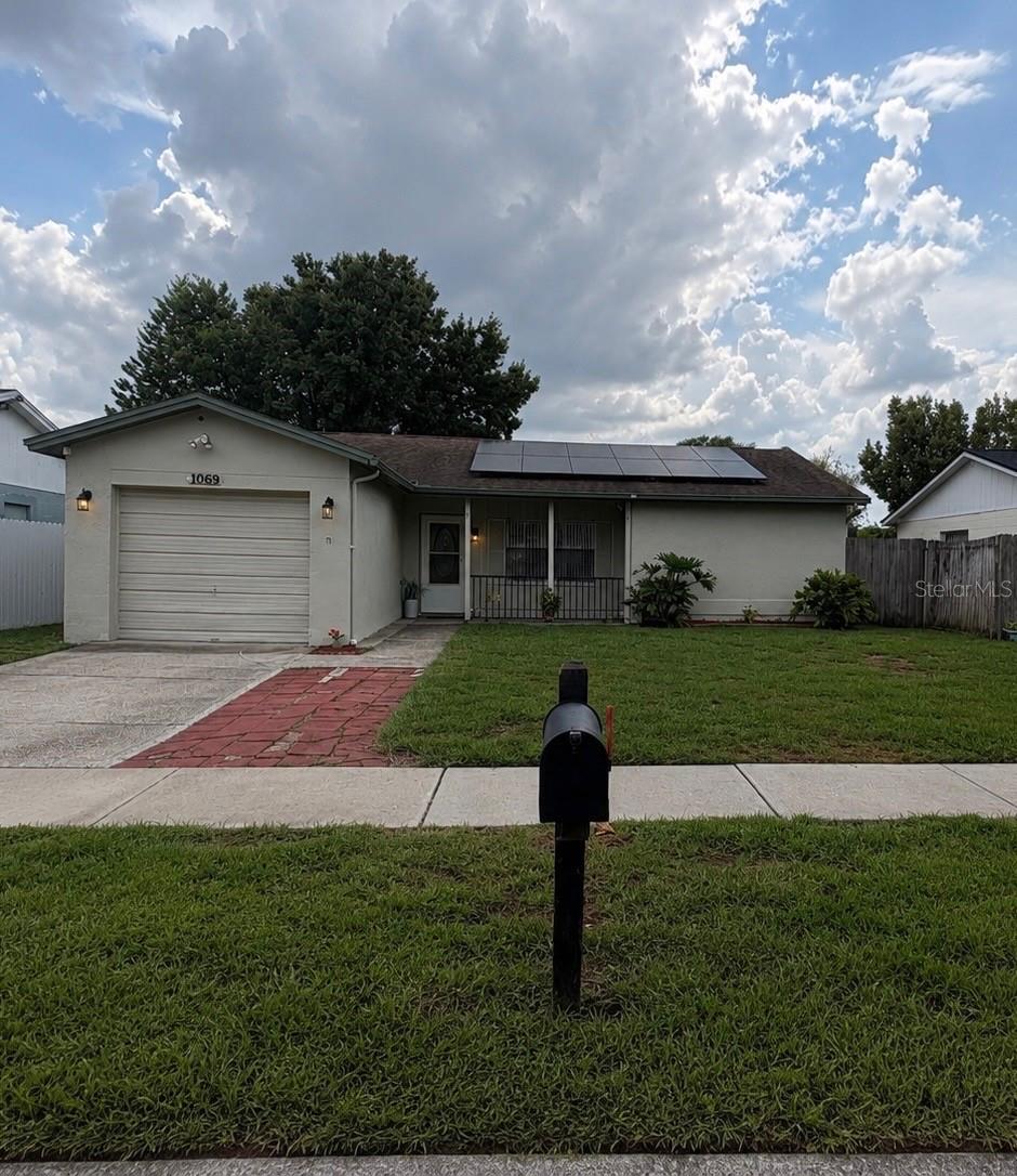 1069 BRIDLEWOOD WAY Property Photo 1