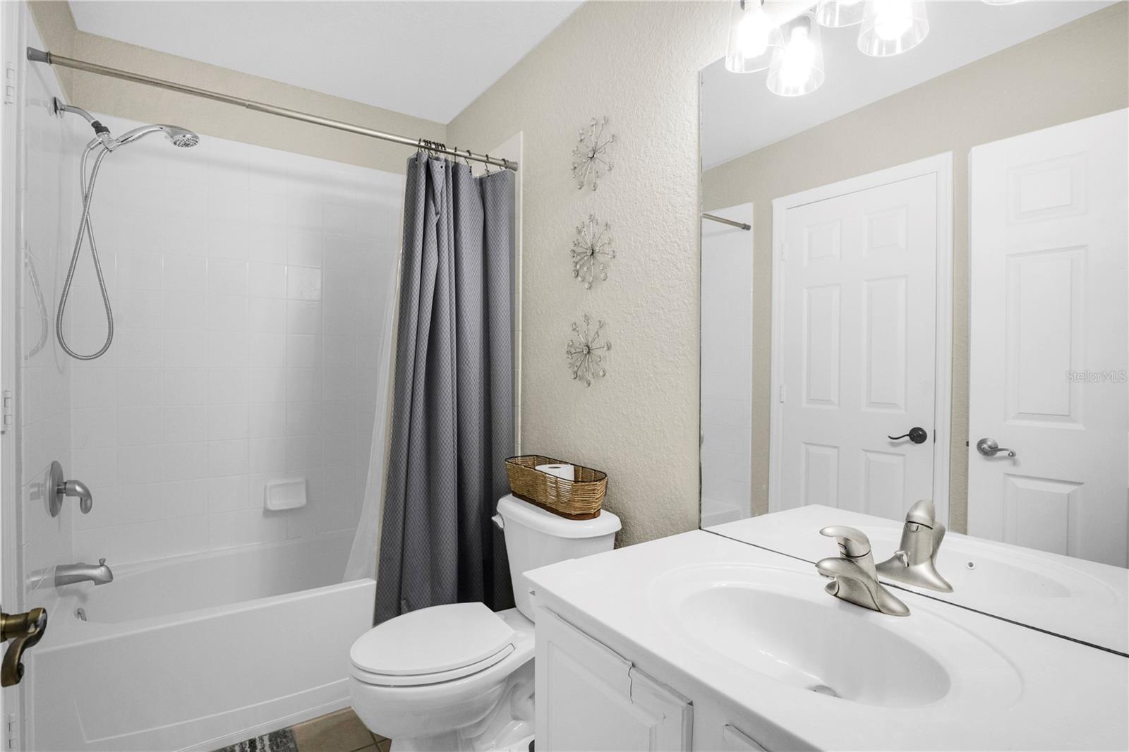 6480 Ranelagh Dr #106 Property Photo 22