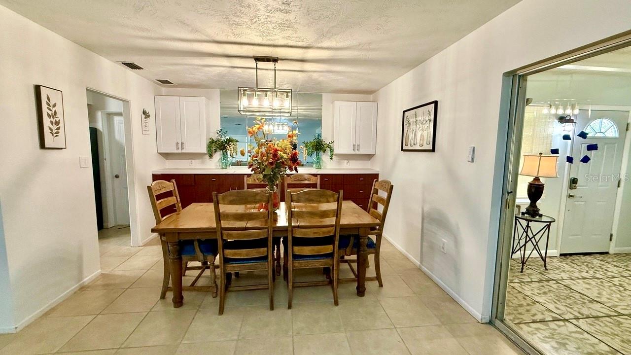 716 50th Street Ct W Property Photo 8