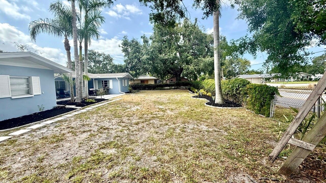 716 50th Street Ct W Property Photo 34