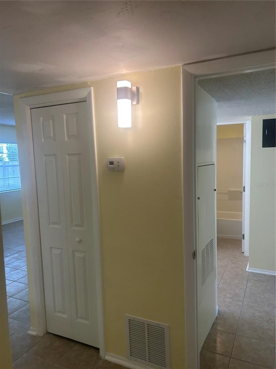 2513 N Alafaya Trl #21 Property Photo 23