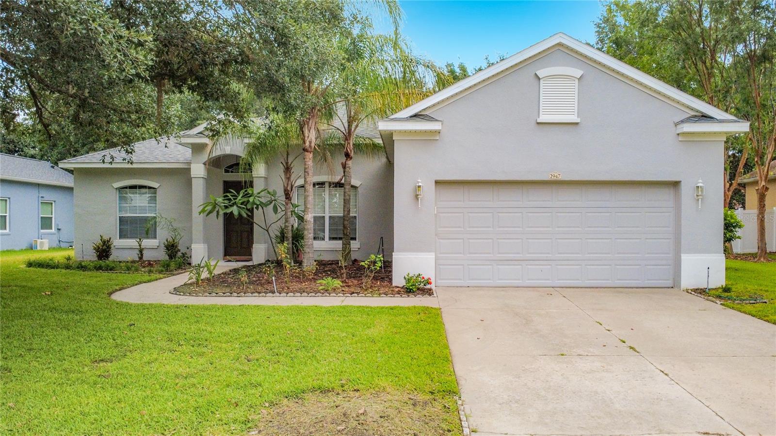 2947 MAJESTIC ISLE DR Property Photo 1