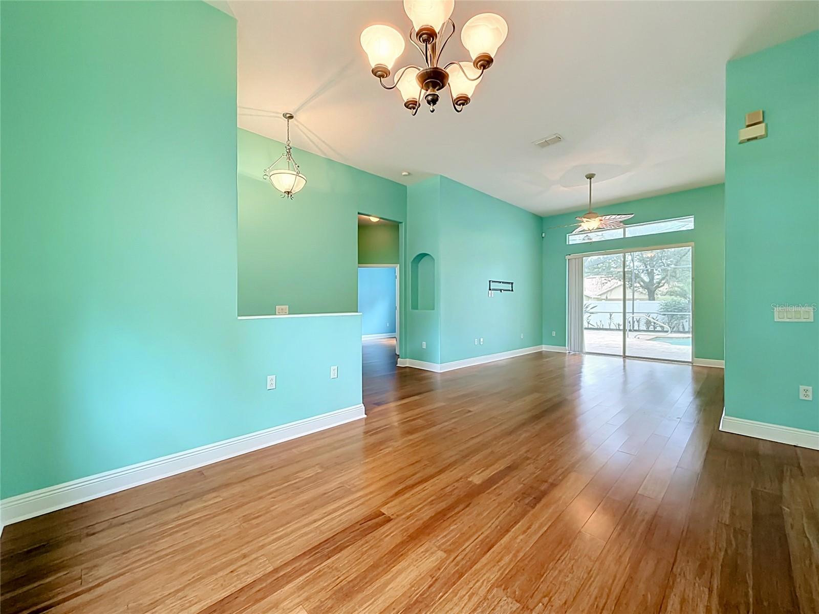 2947 Majestic Isle Dr Property Photo 7