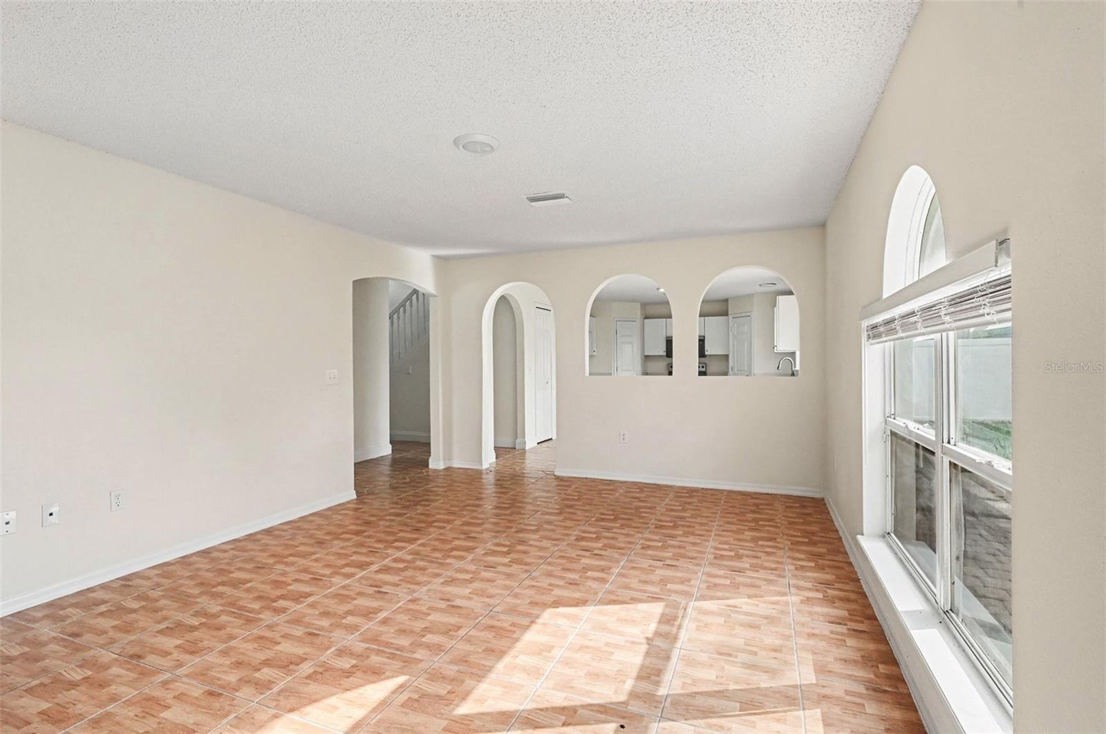 1093 Amanda Kay Cir Property Photo 2