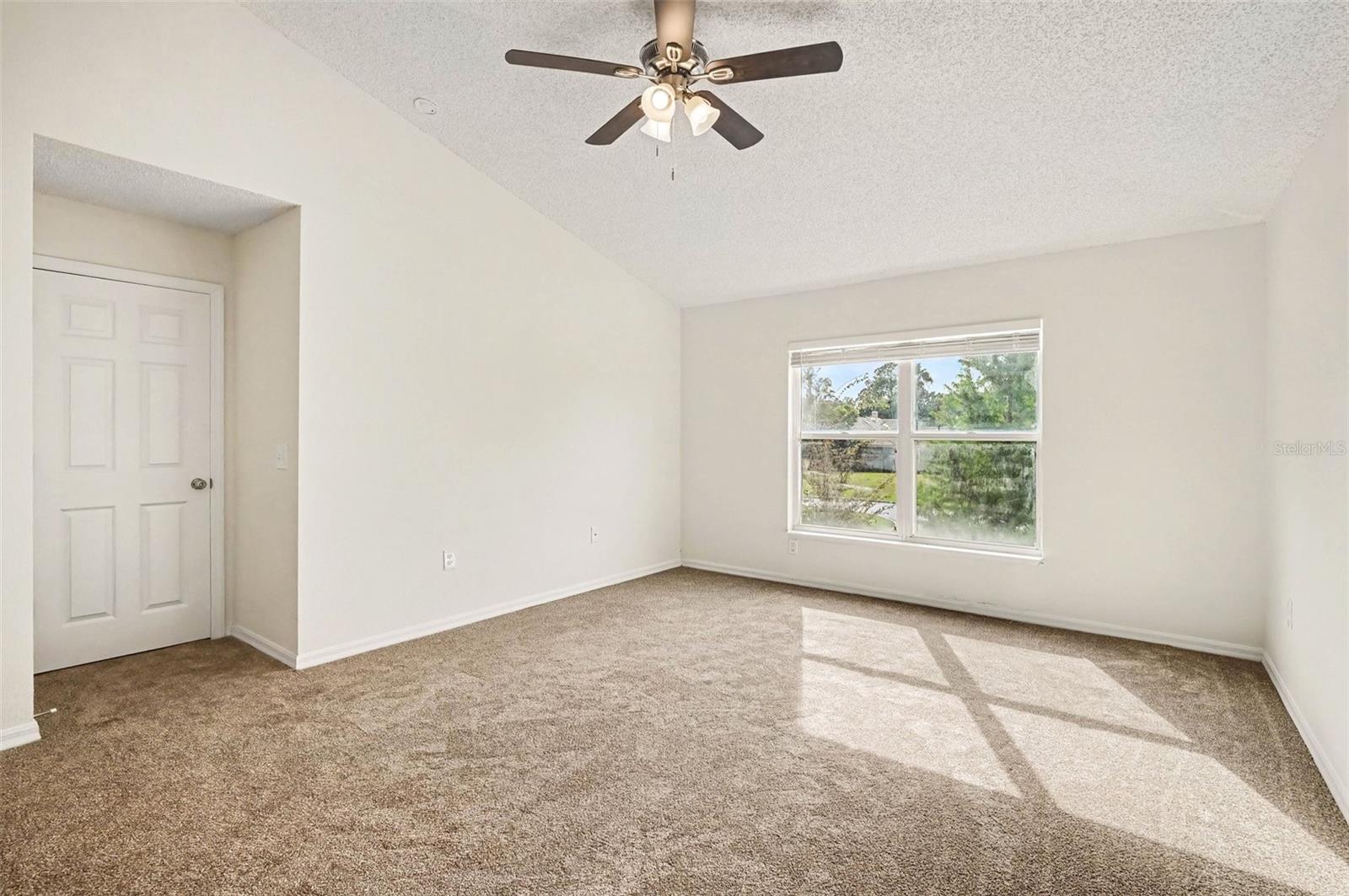 1093 Amanda Kay Cir Property Photo 16
