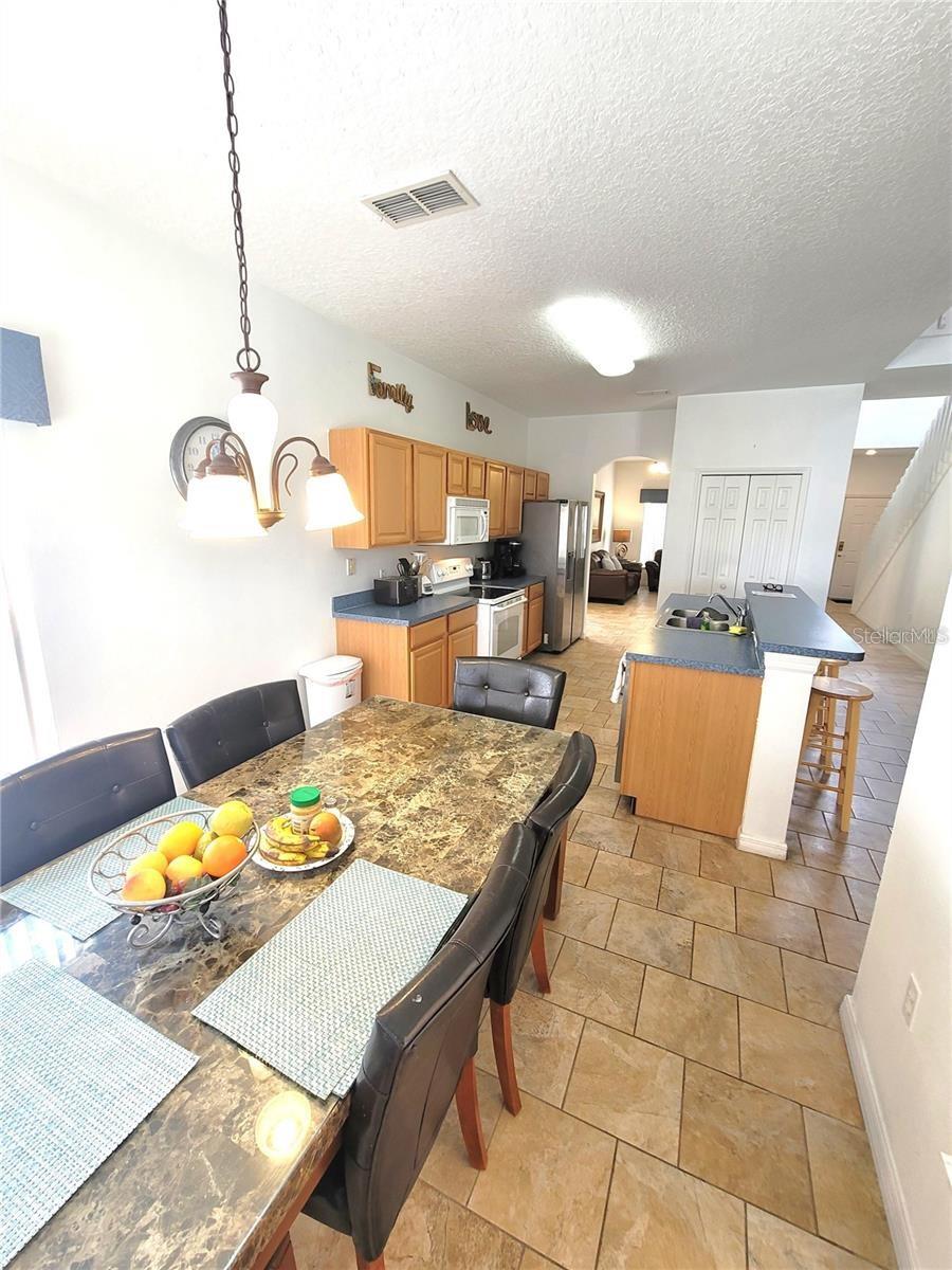 183 Highgate Park Blvd Property Photo 9