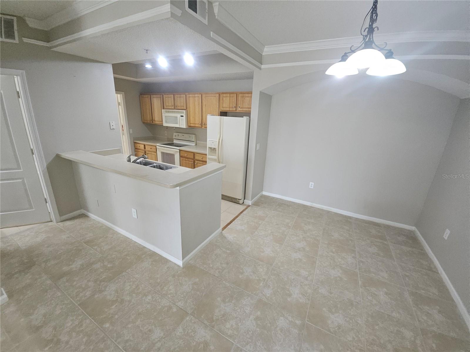 12024 Villanova Dr #103 Property Photo 7