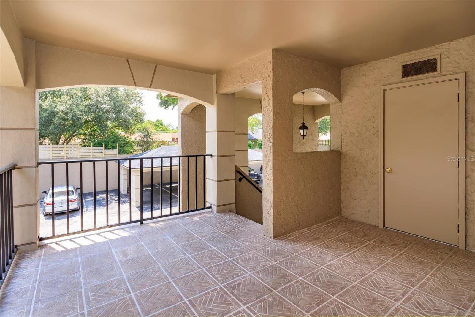 1055 Kensington Park Dr #711 Property Photo 2