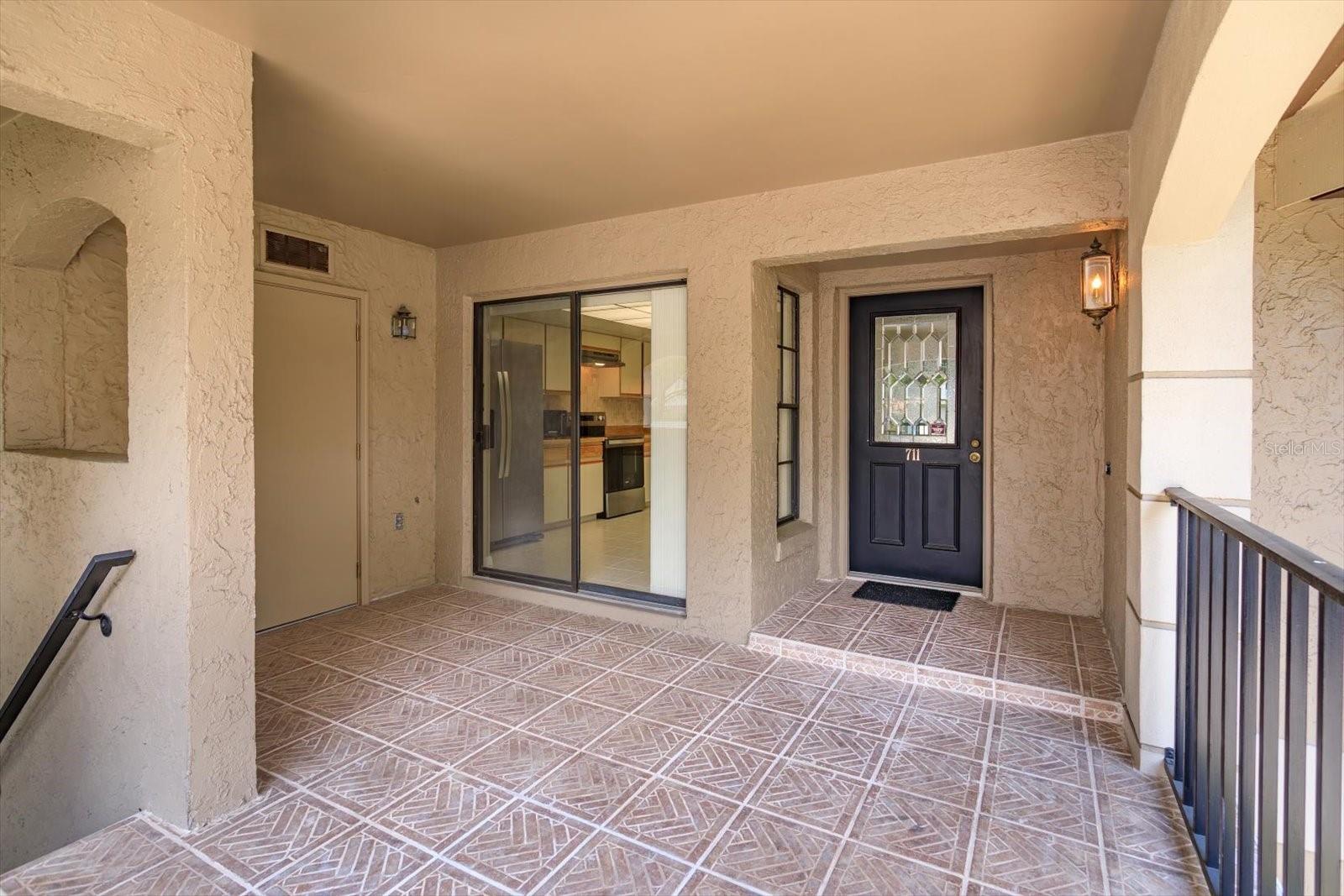 1055 Kensington Park Dr #711 Property Photo 3